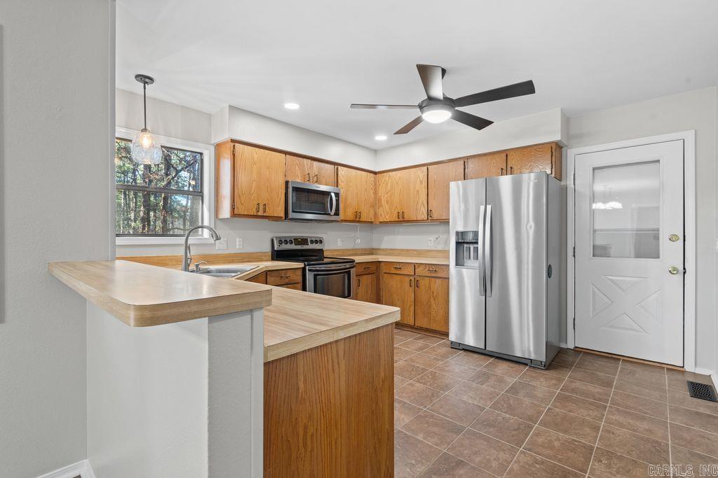 3 Penaranda Lane  Hot Springs Village, AR