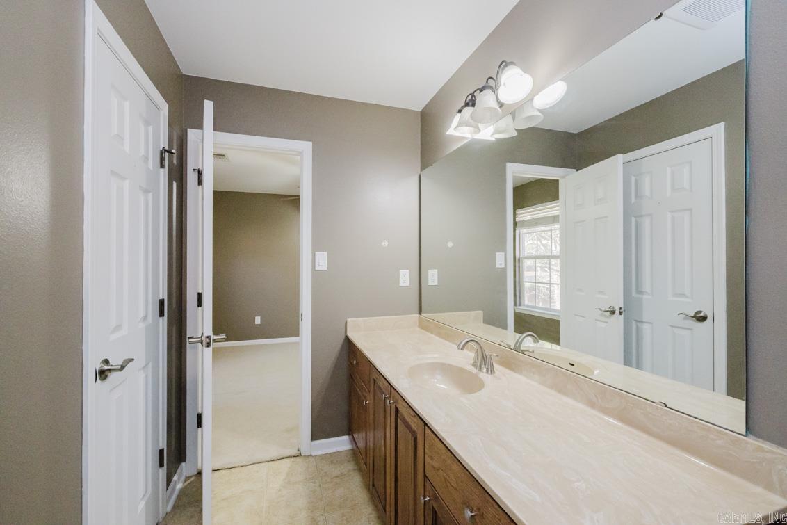 2826 GAGE  Benton, AR