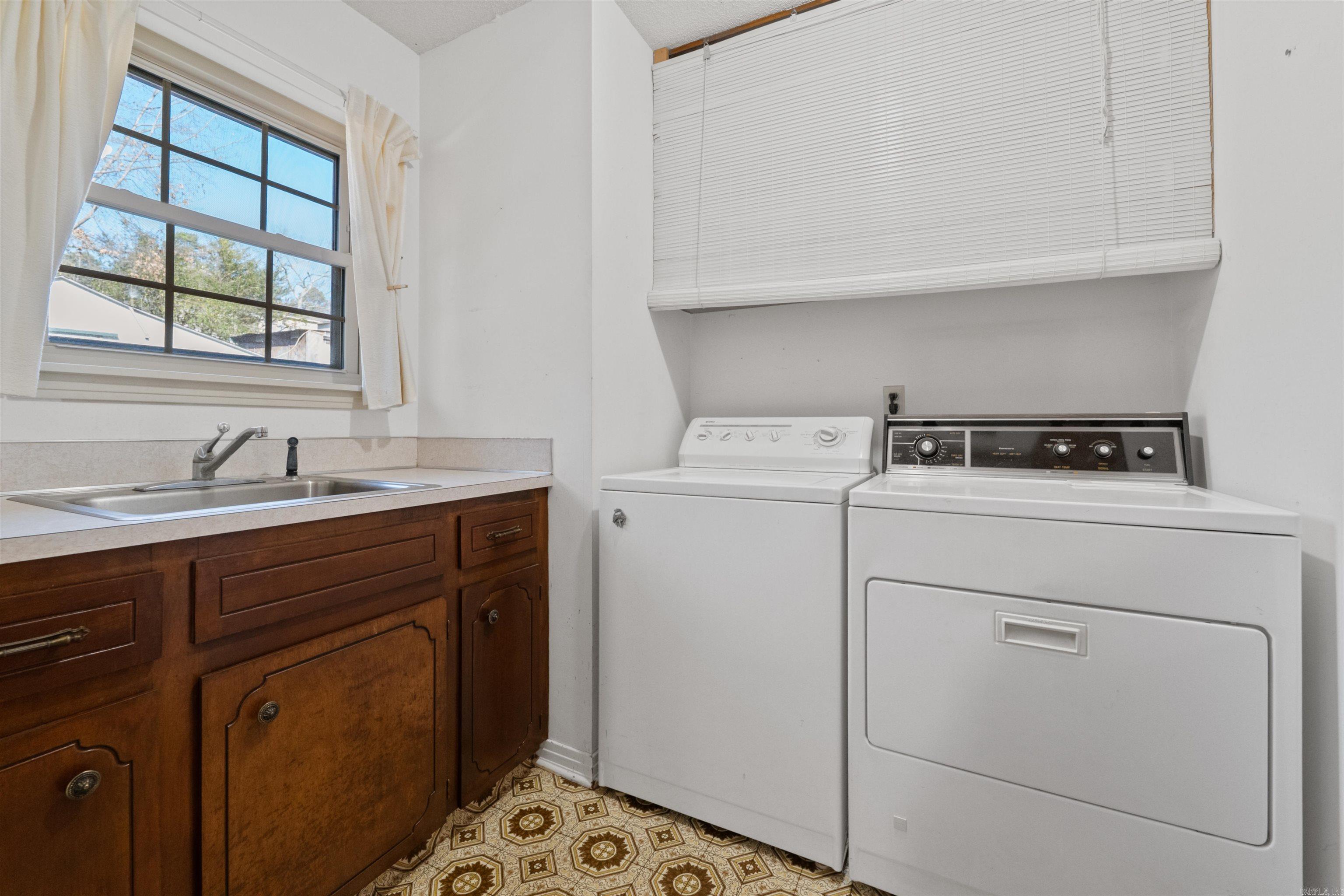 8324 W 29th  Little Rock, AR