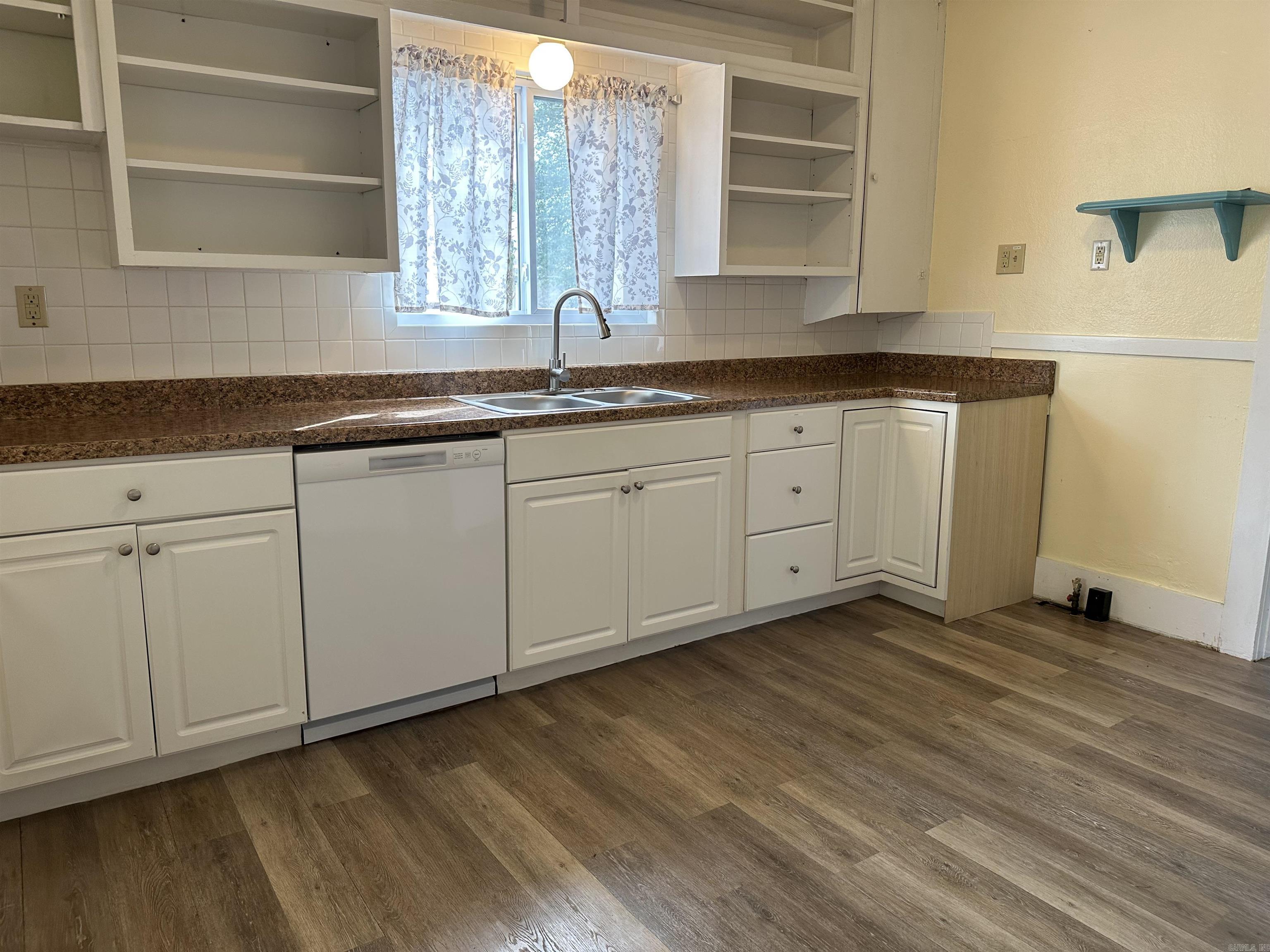 302 Mountain Valley  Hot Springs, AR