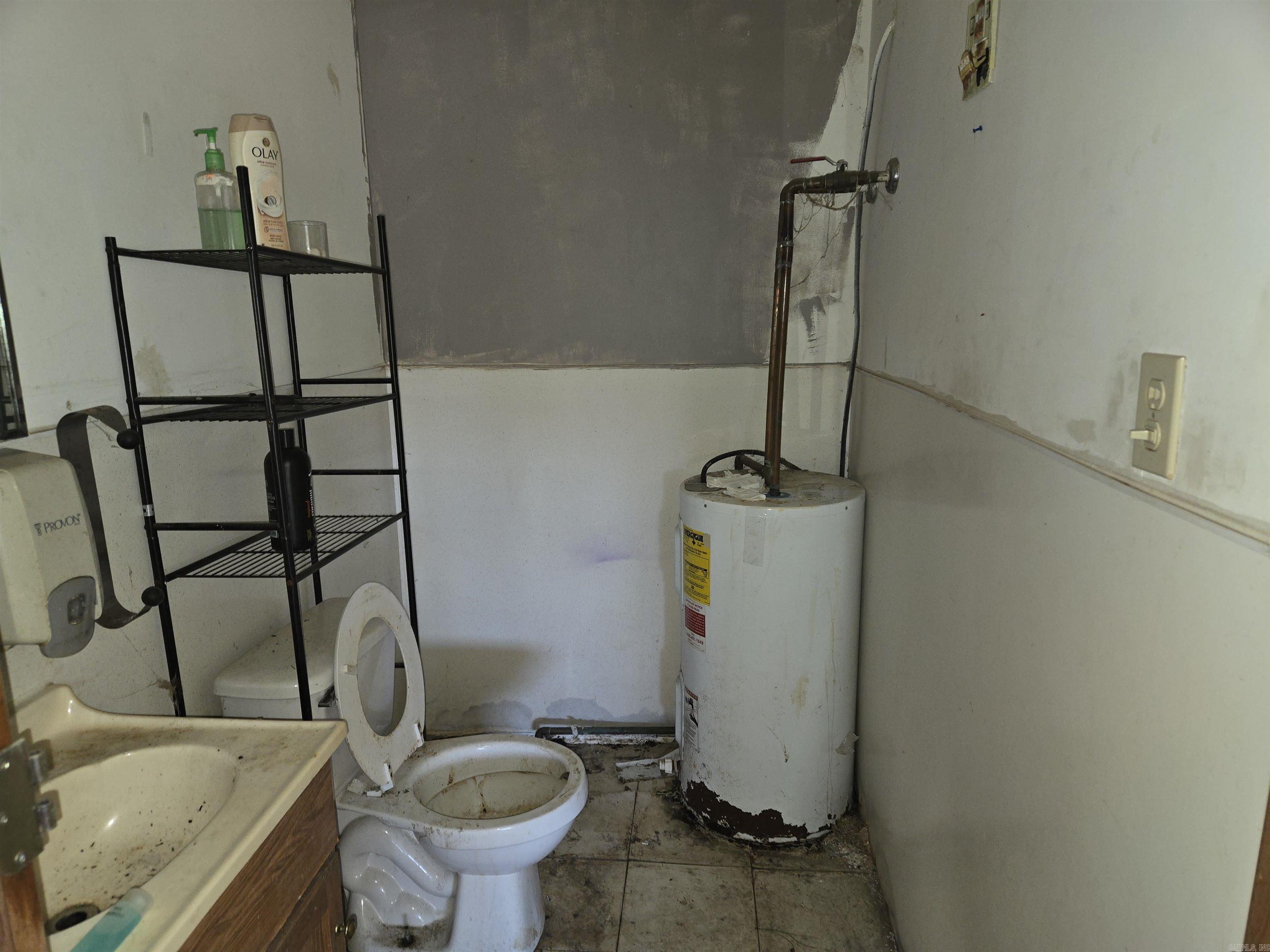 212 Highway 365  Redfield, AR