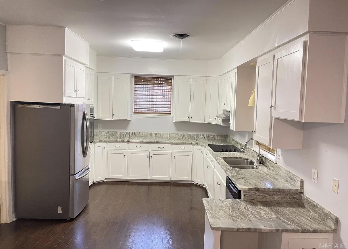 17 Cinderella  Little Rock, AR