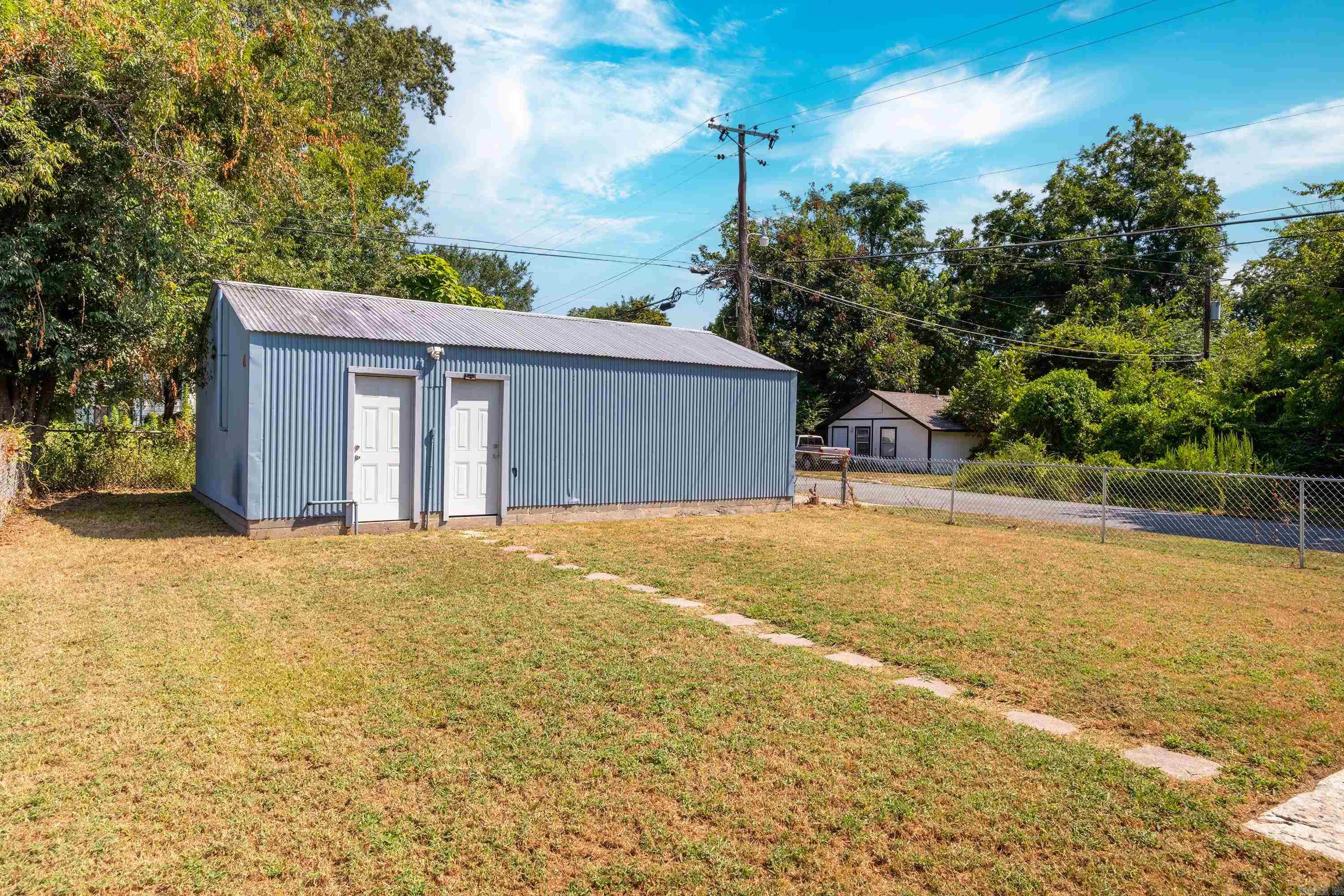 1801 W Long 17th St  North Little Rock, AR