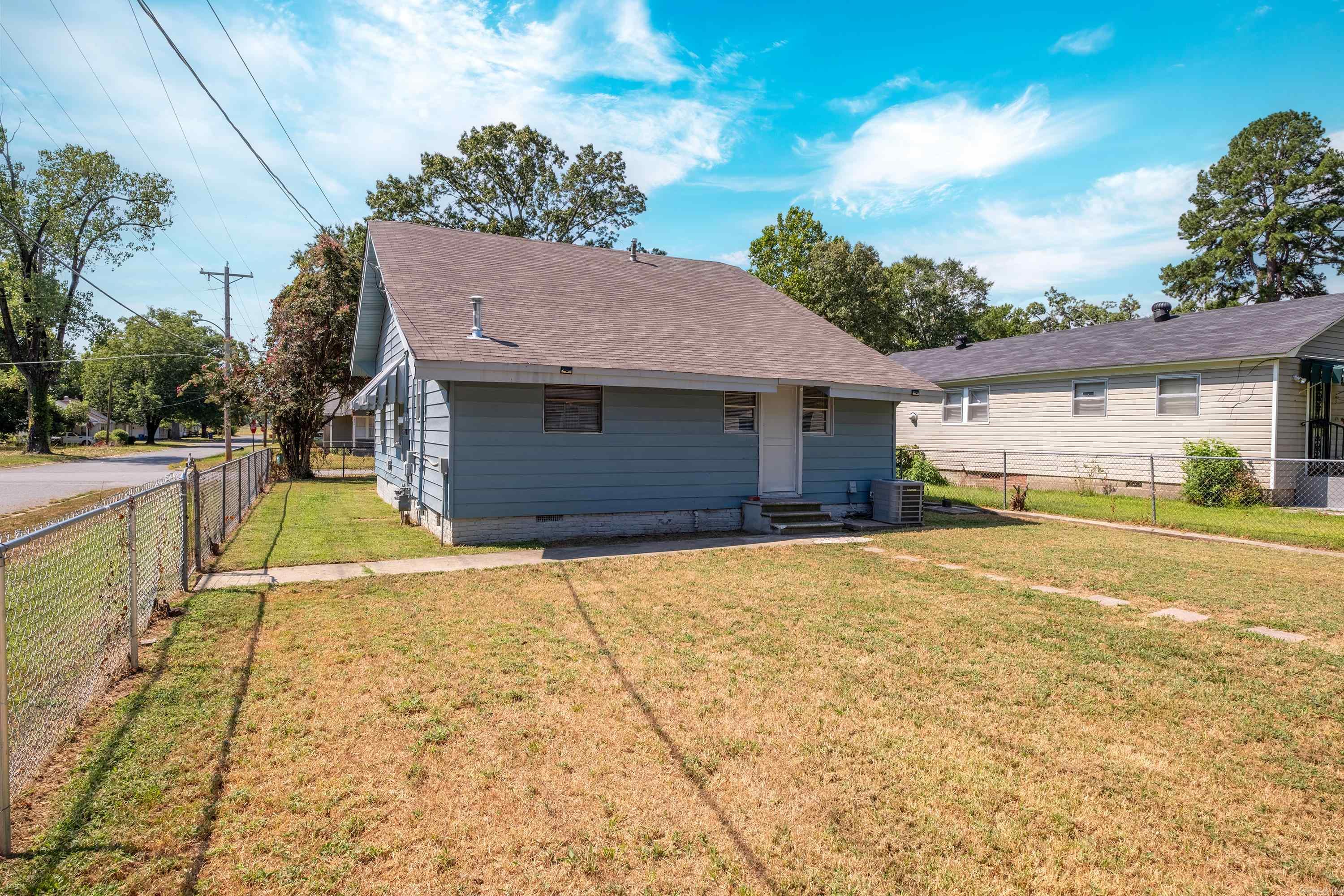 1801 W Long 17th St  North Little Rock, AR