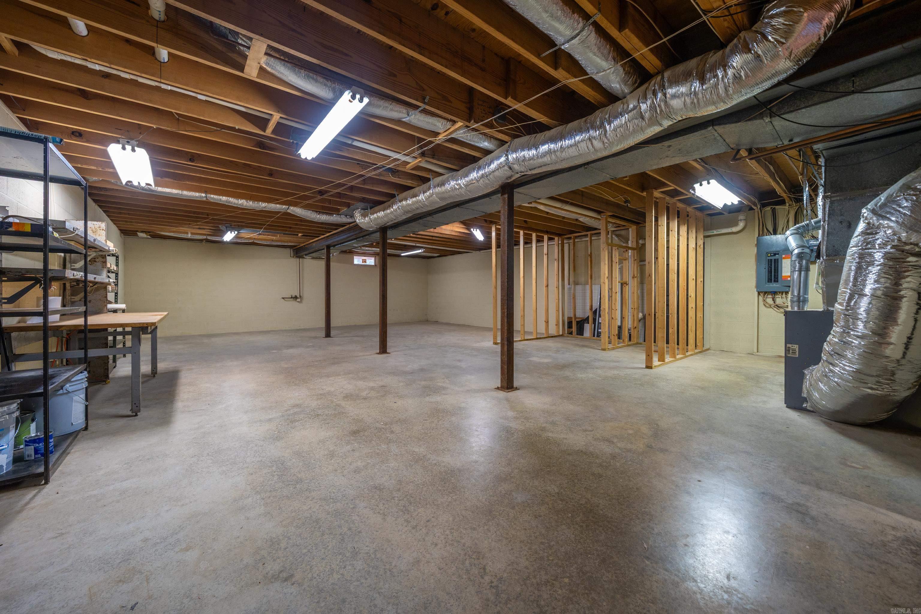 208 Southshore  Hot Springs, AR