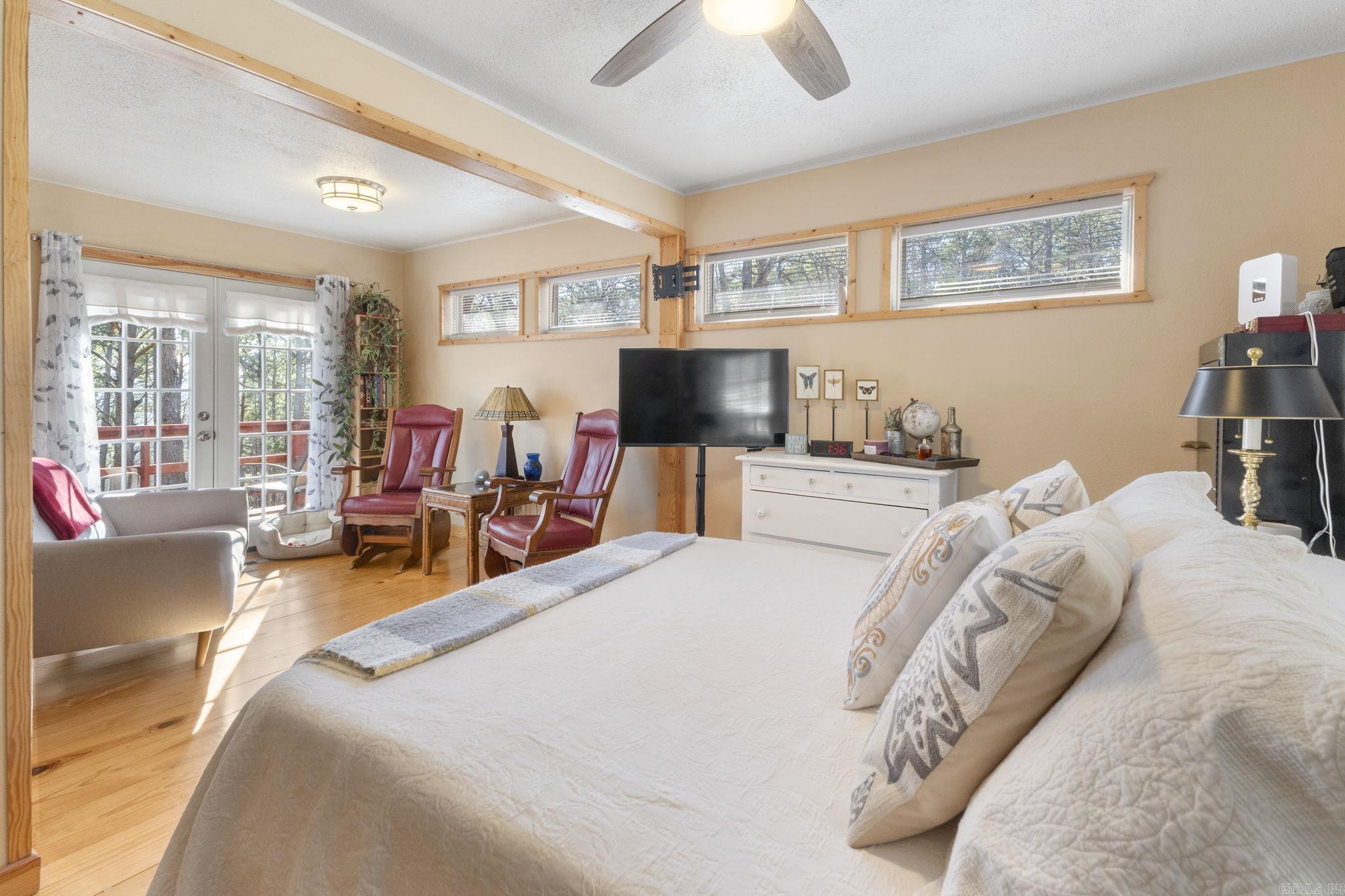 118 Cedar Valley Rd  Fairfield Bay, AR