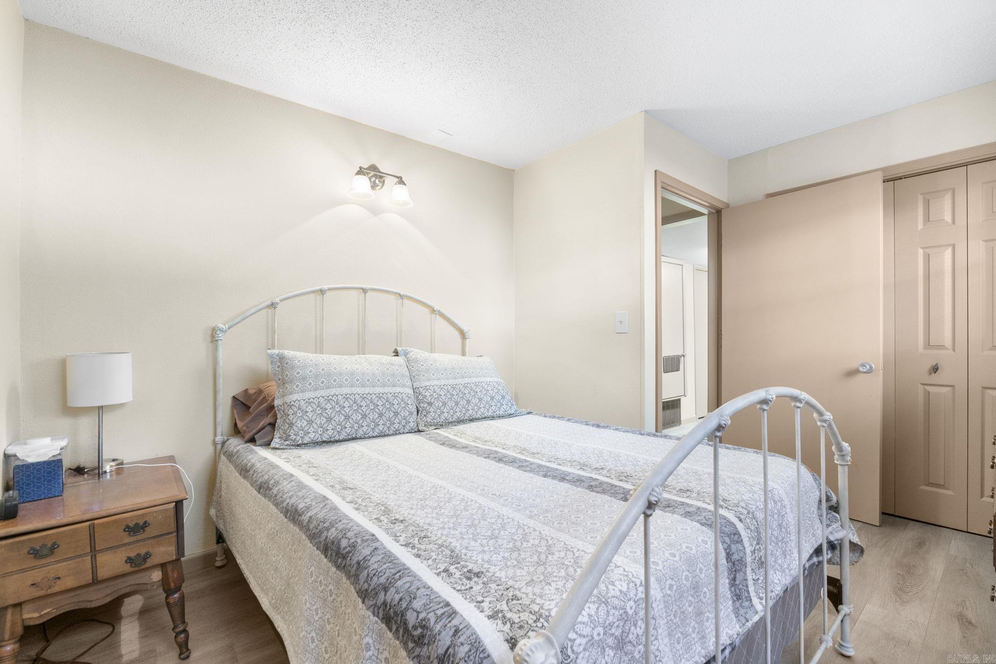 118 Cedar Valley Rd  Fairfield Bay, AR