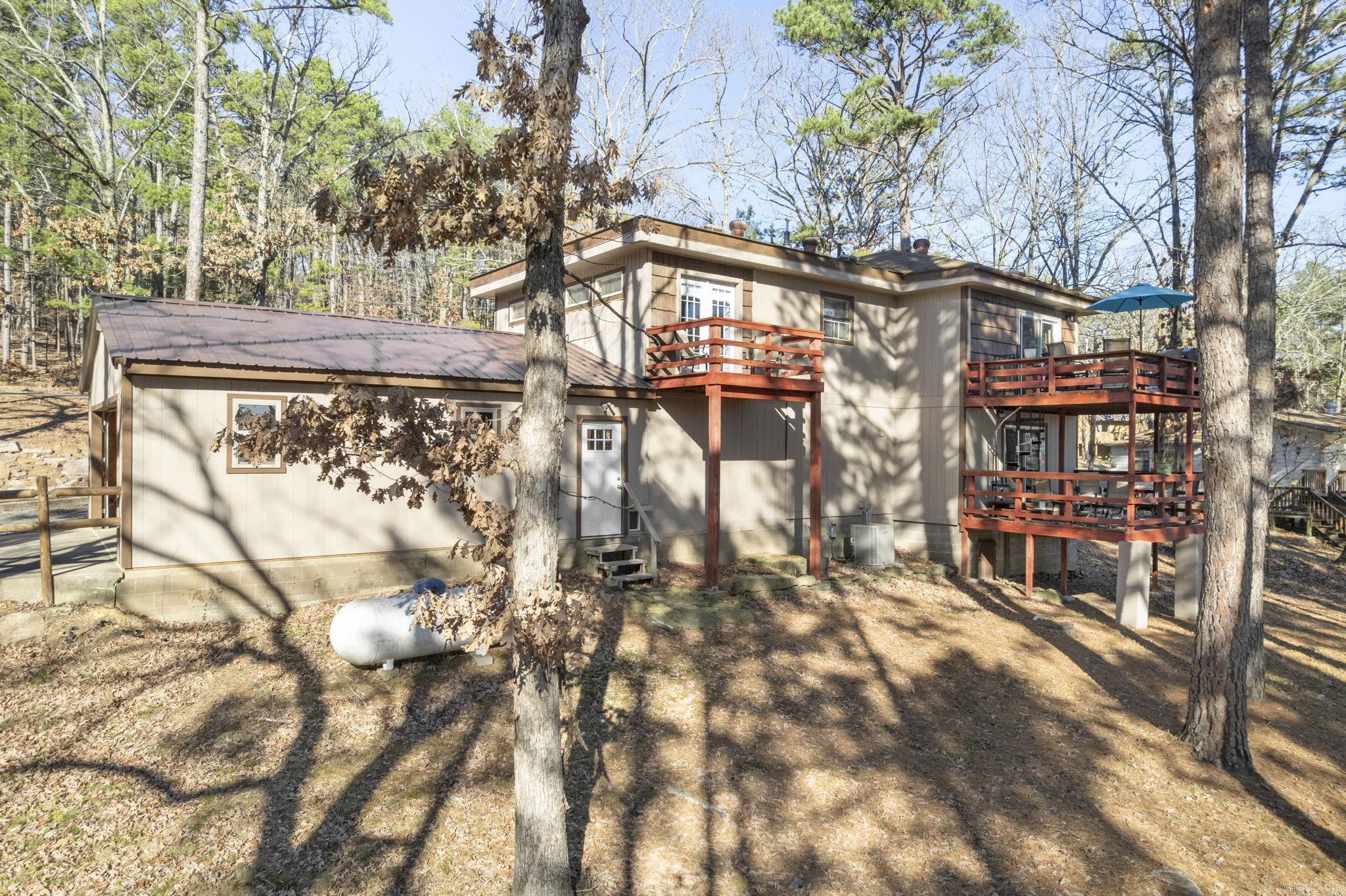 118 Cedar Valley Rd  Fairfield Bay, AR