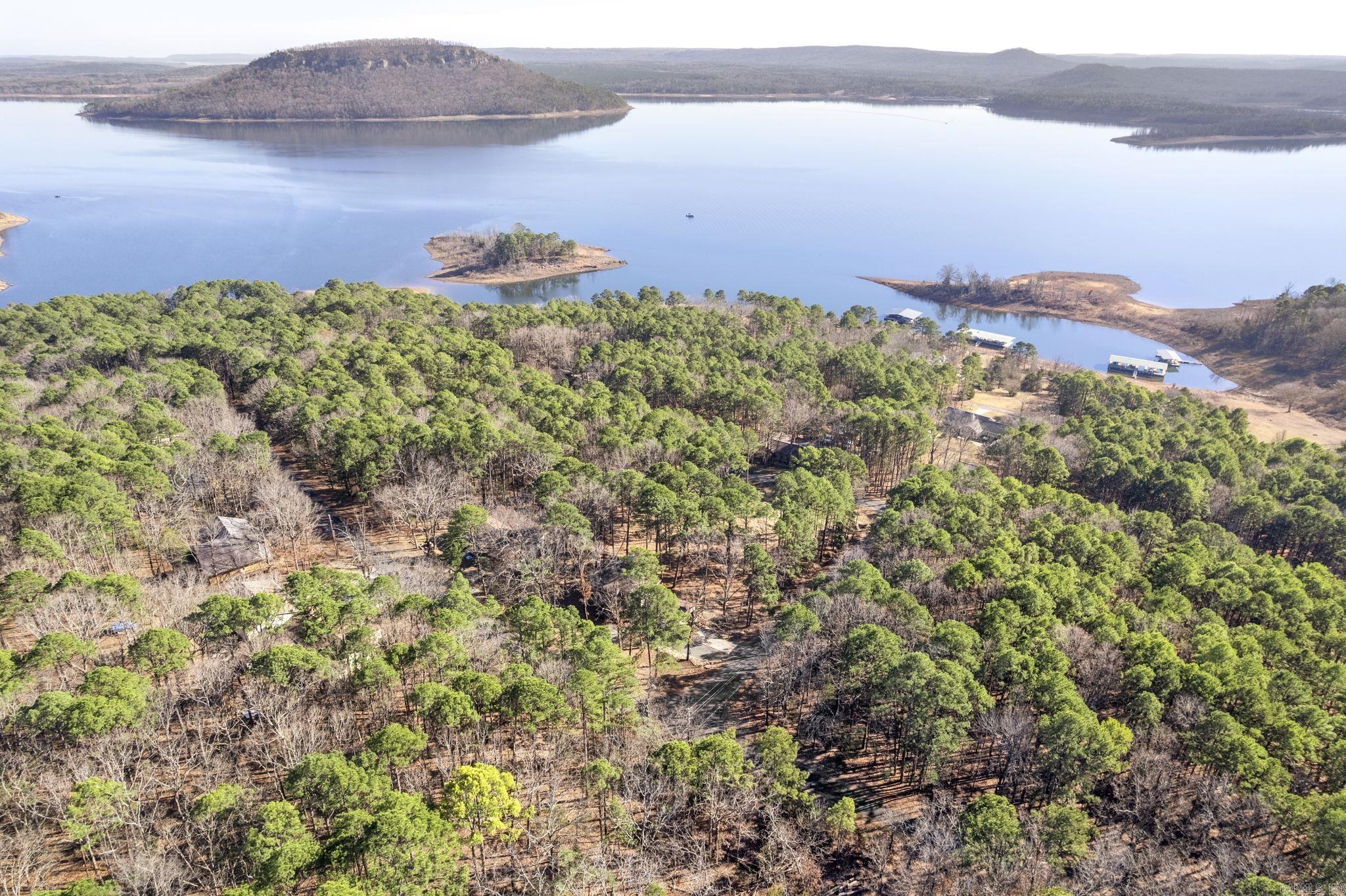 118 Cedar Valley Rd  Fairfield Bay, AR