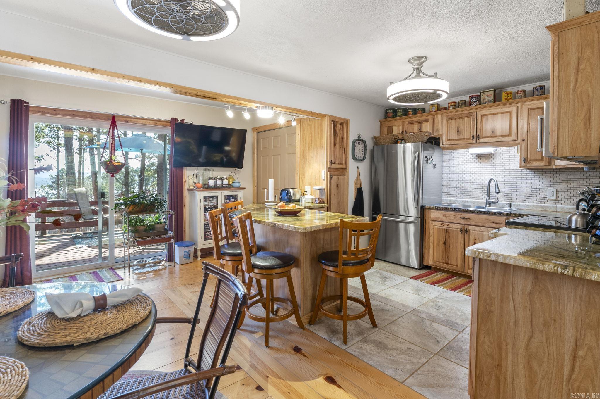 118 Cedar Valley Rd  Fairfield Bay, AR