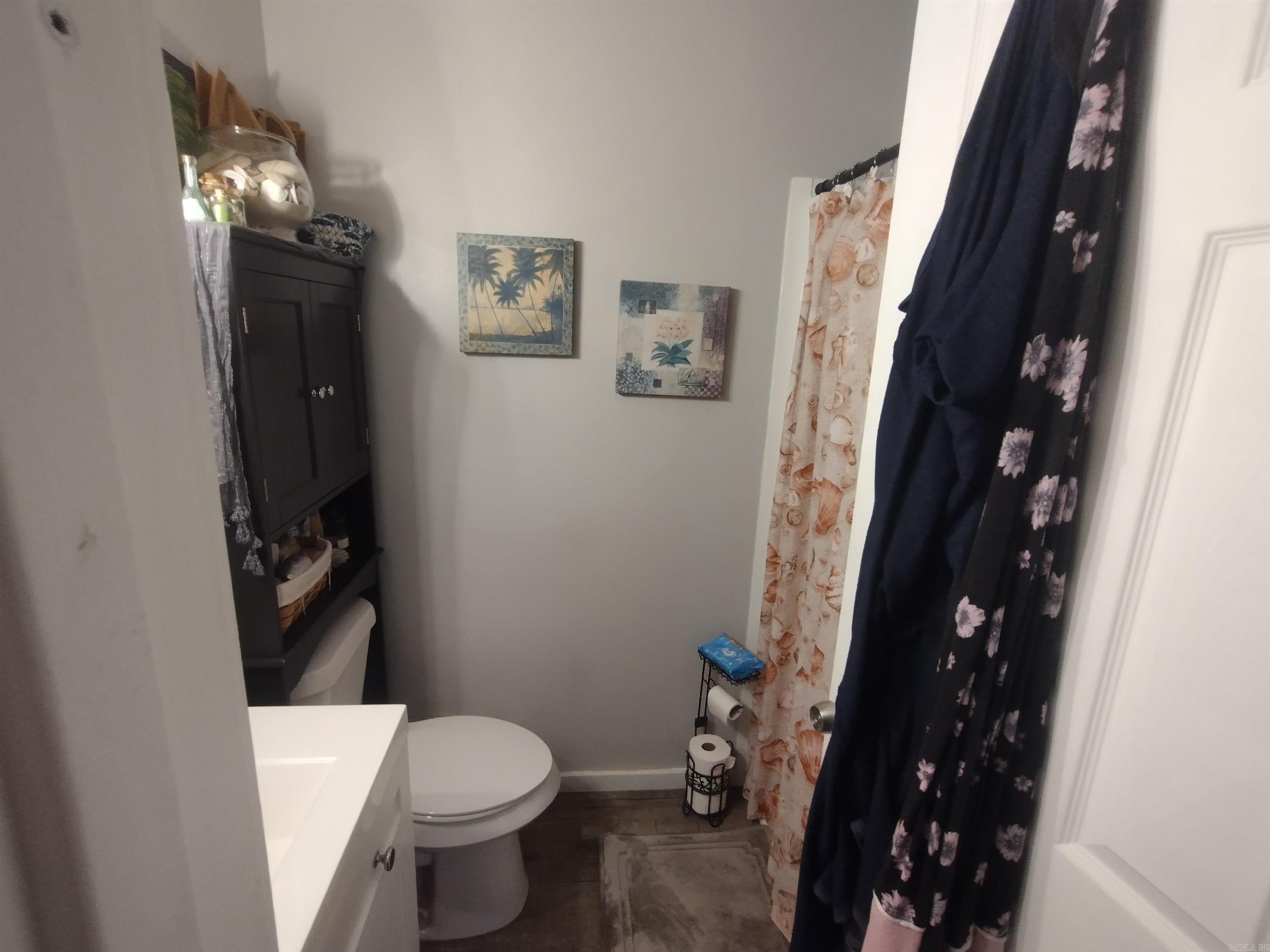 609 E Webb  Mountain View, AR