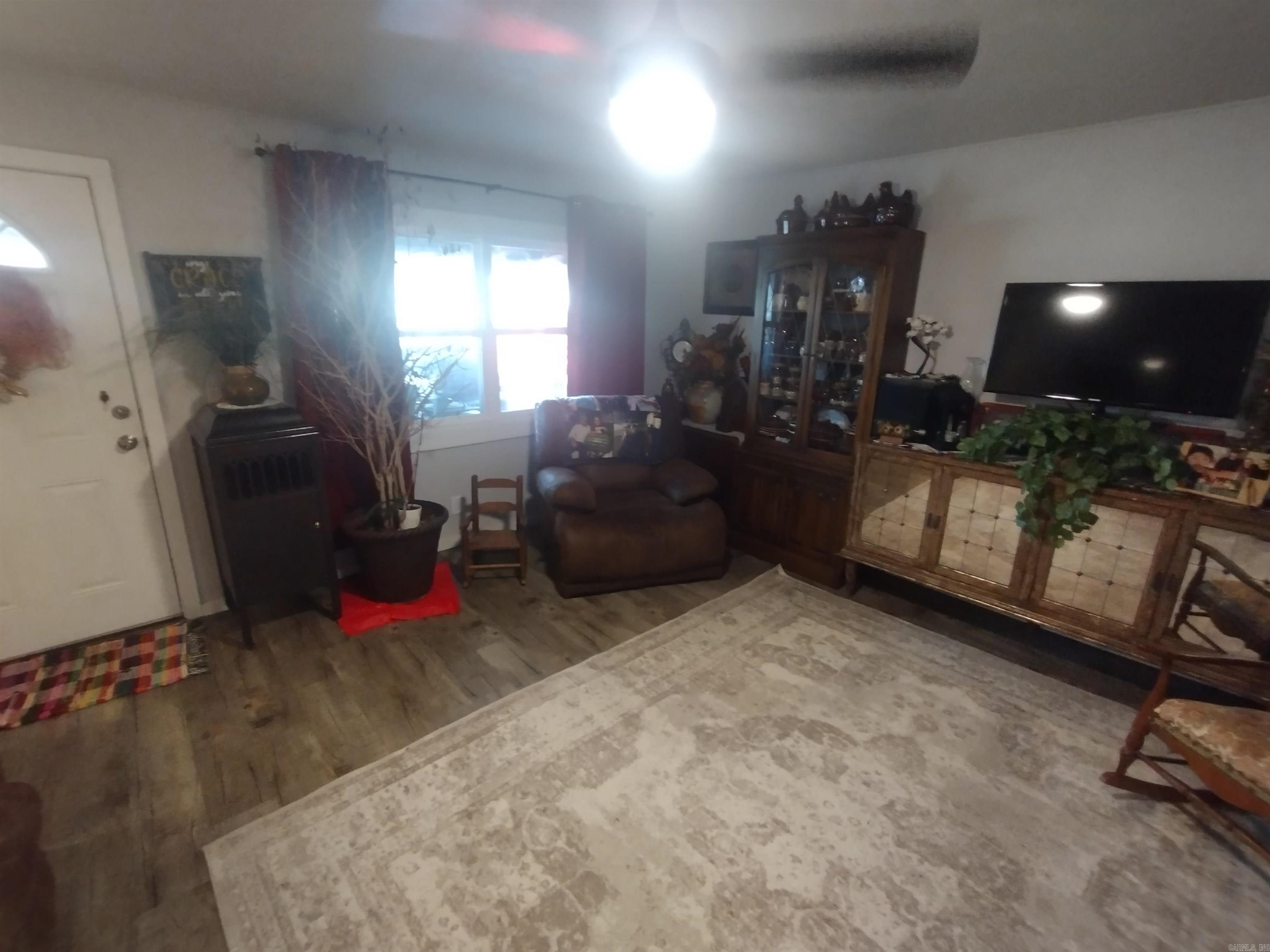 609 E Webb  Mountain View, AR