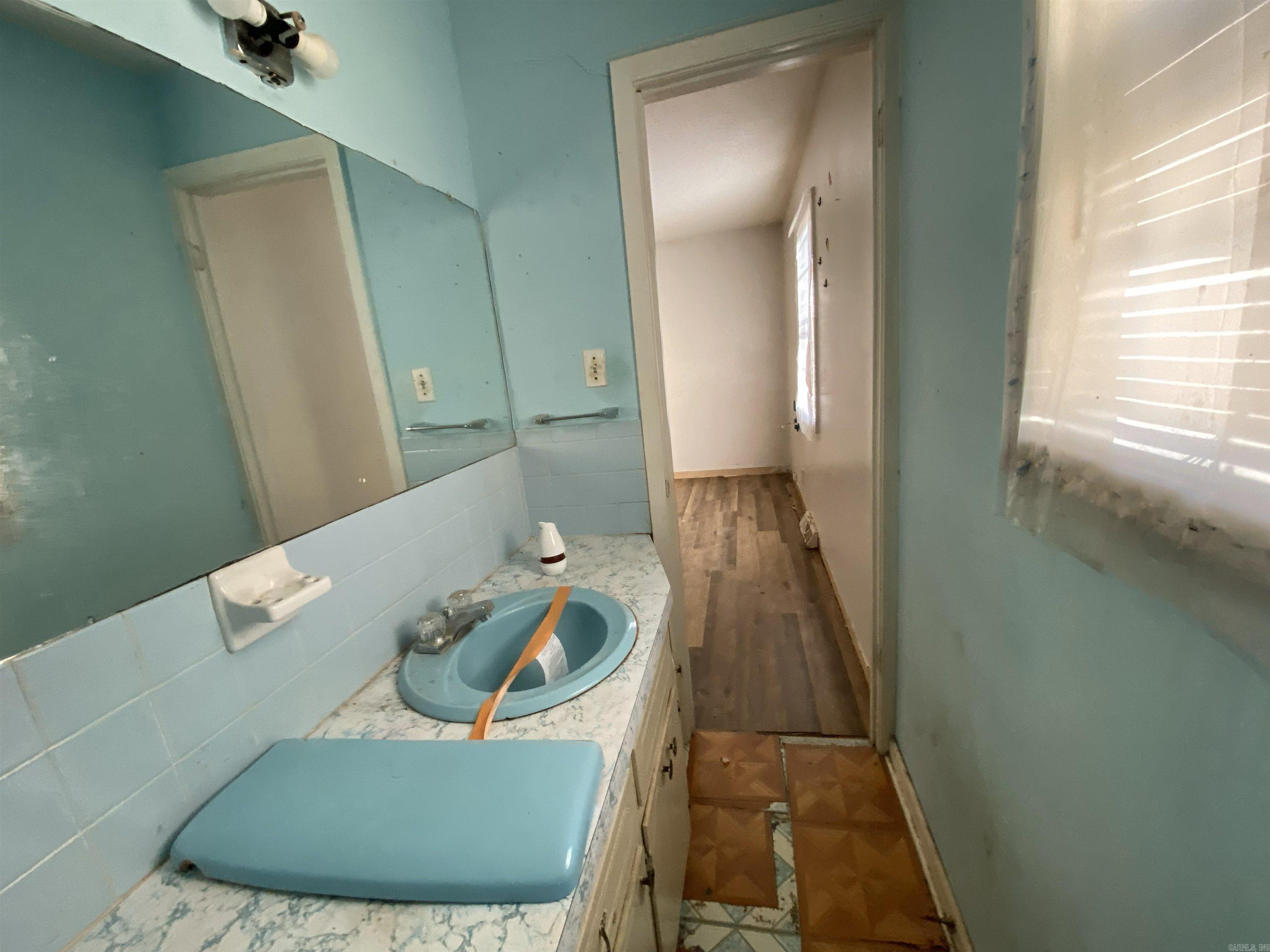 101 N 10th  Paragould, AR