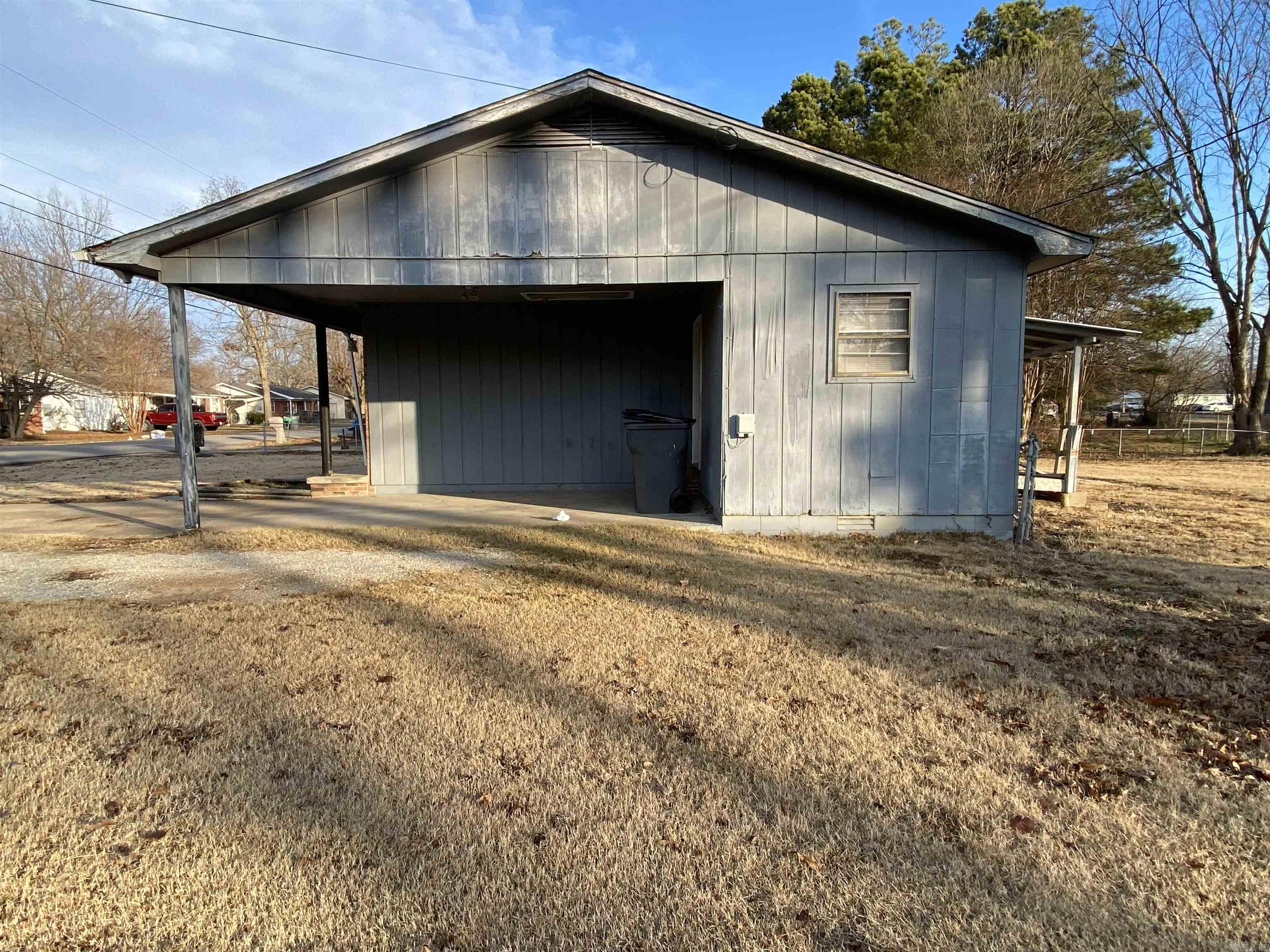 101 N 10th  Paragould, AR