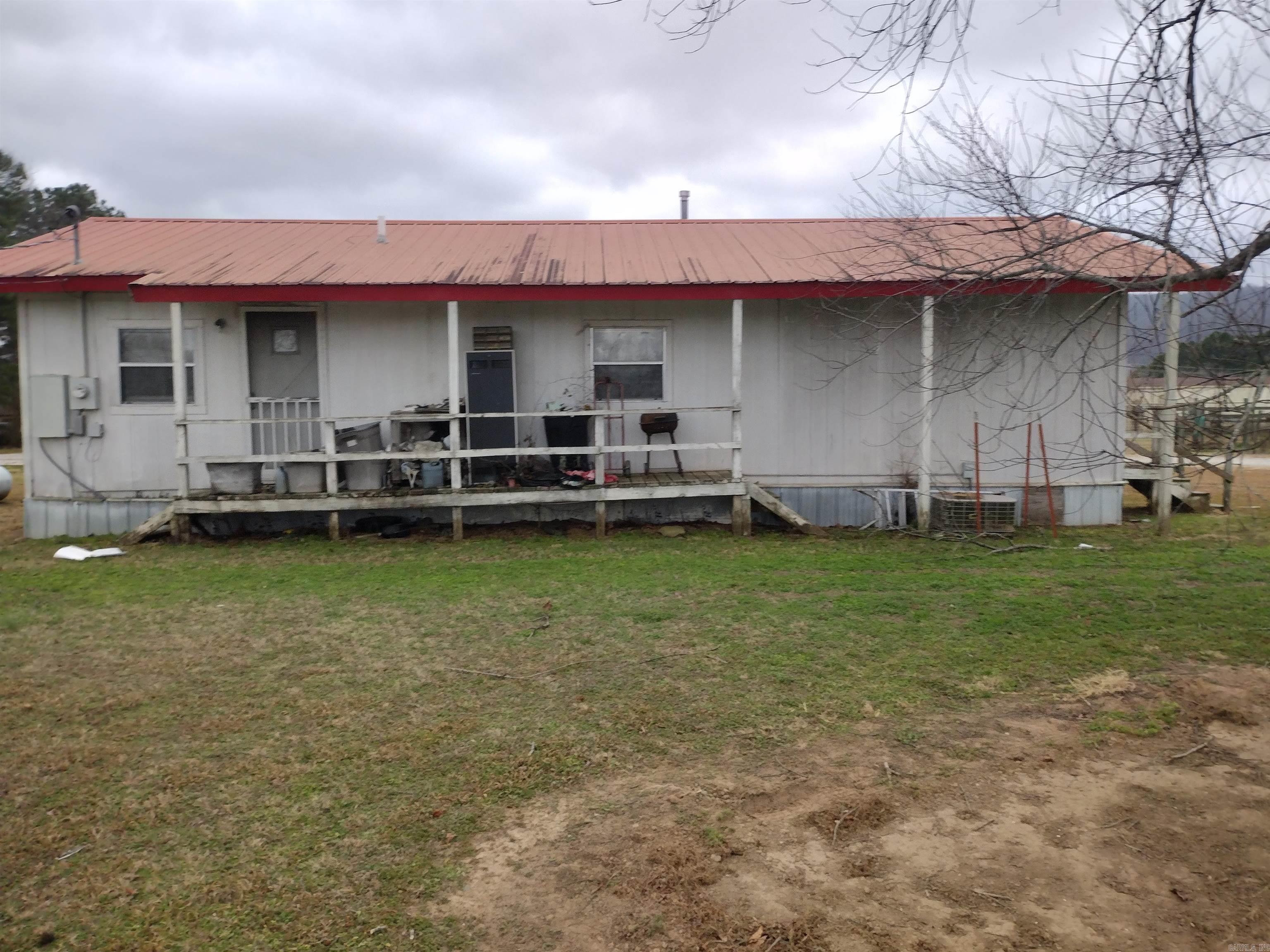 00 Green AVE.  Mountain View, AR