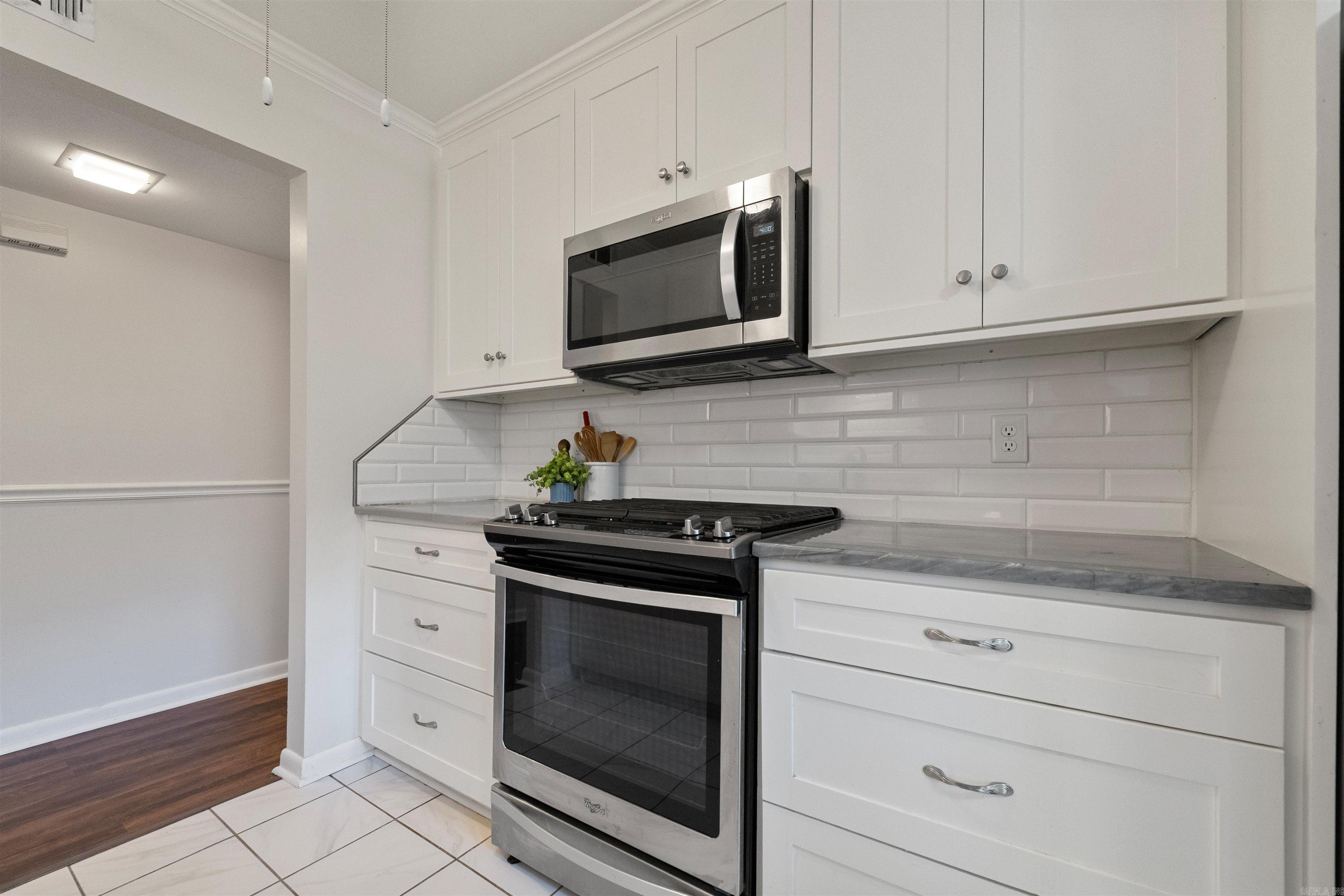 2001 Broken Bow  North Little Rock, AR