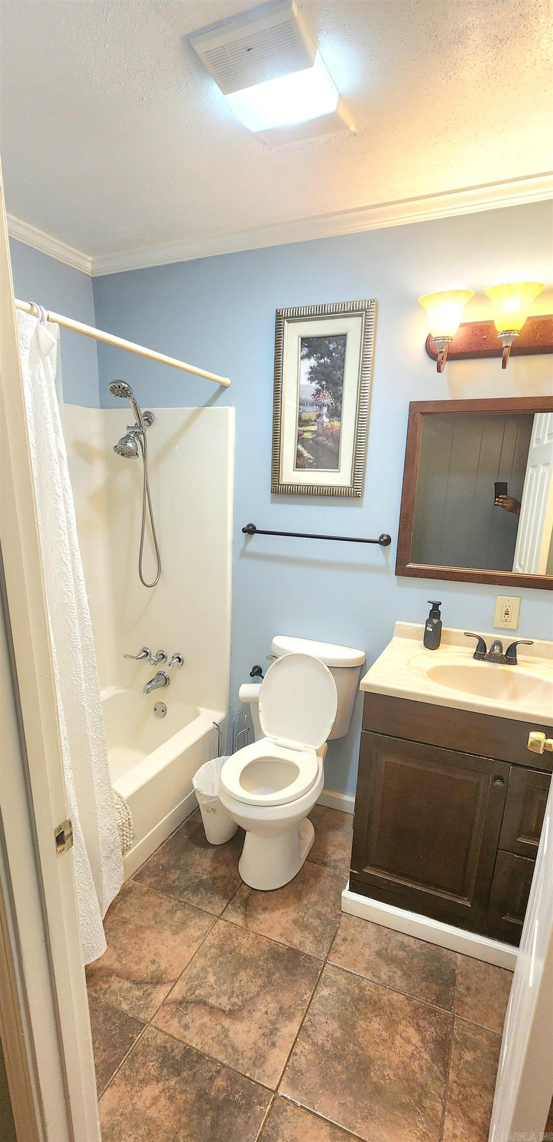 400 N Pine St  Junction City, AR