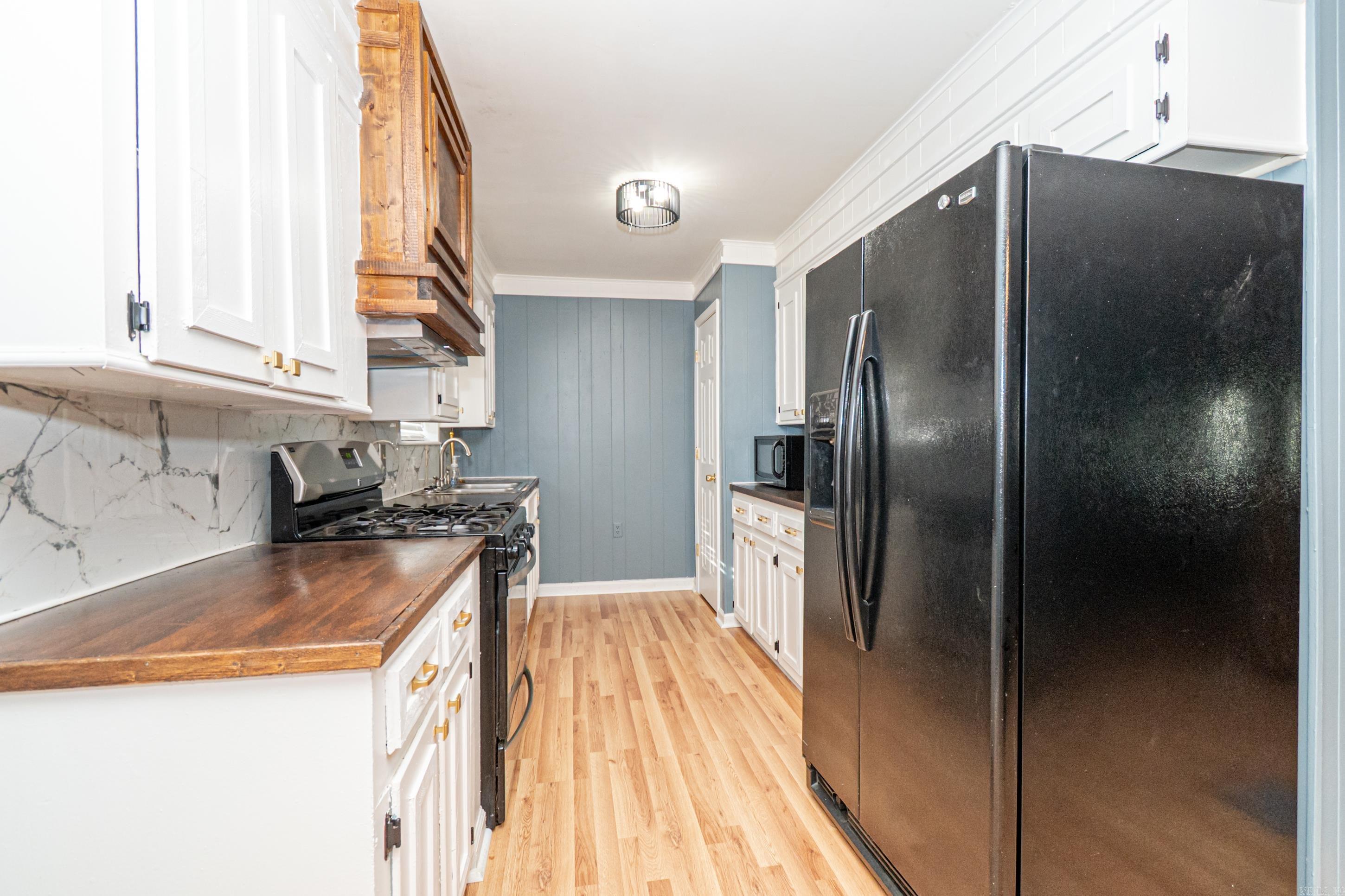 400 N Pine St  Junction City, AR