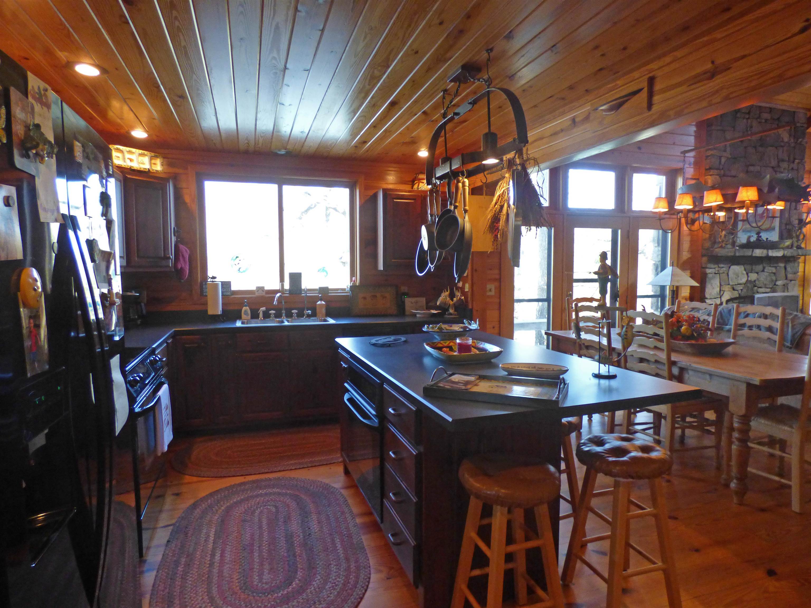 235 Waterside  Mammoth Spring, AR