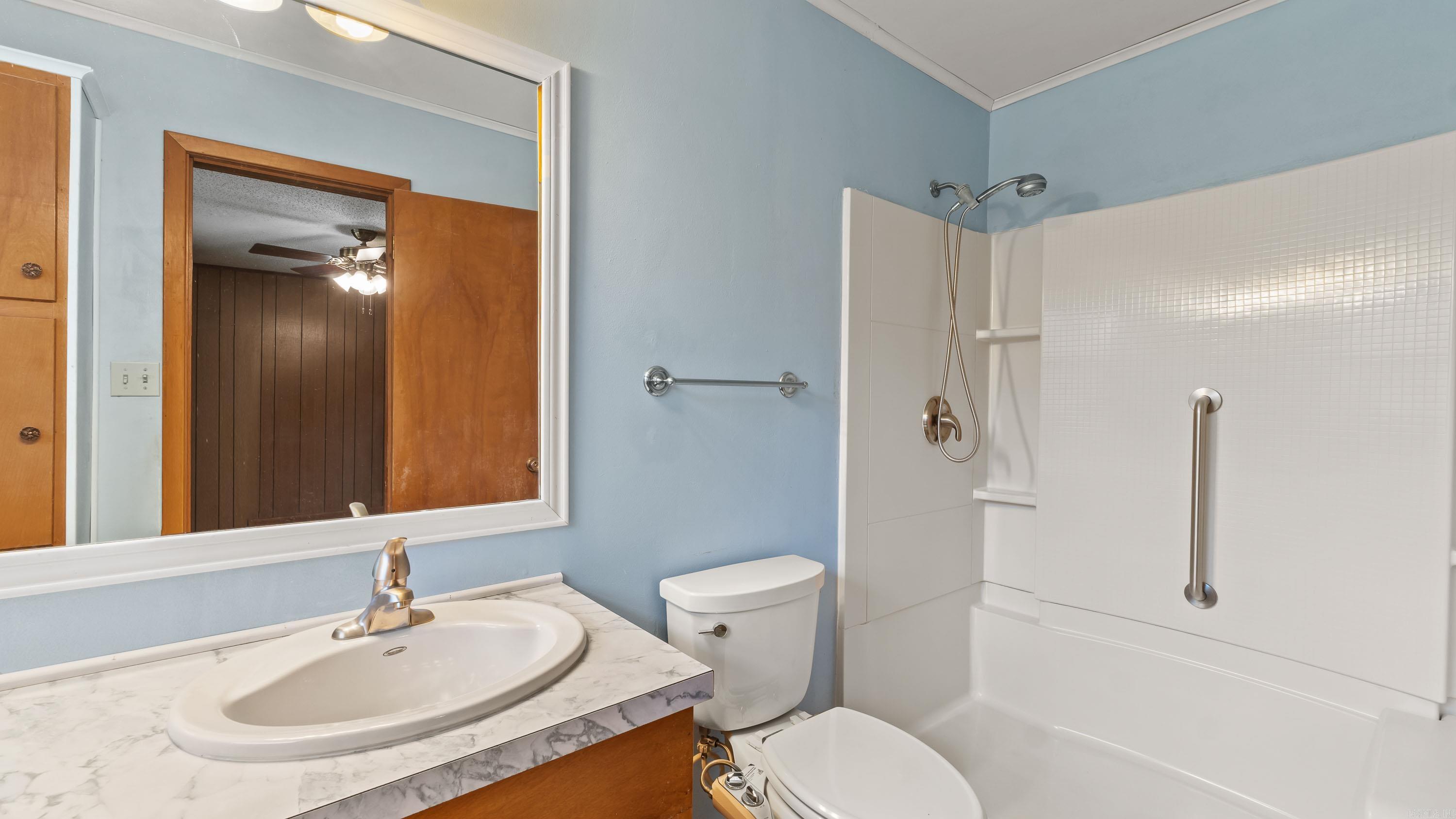 19506 FM 1841  Atlanta, TX