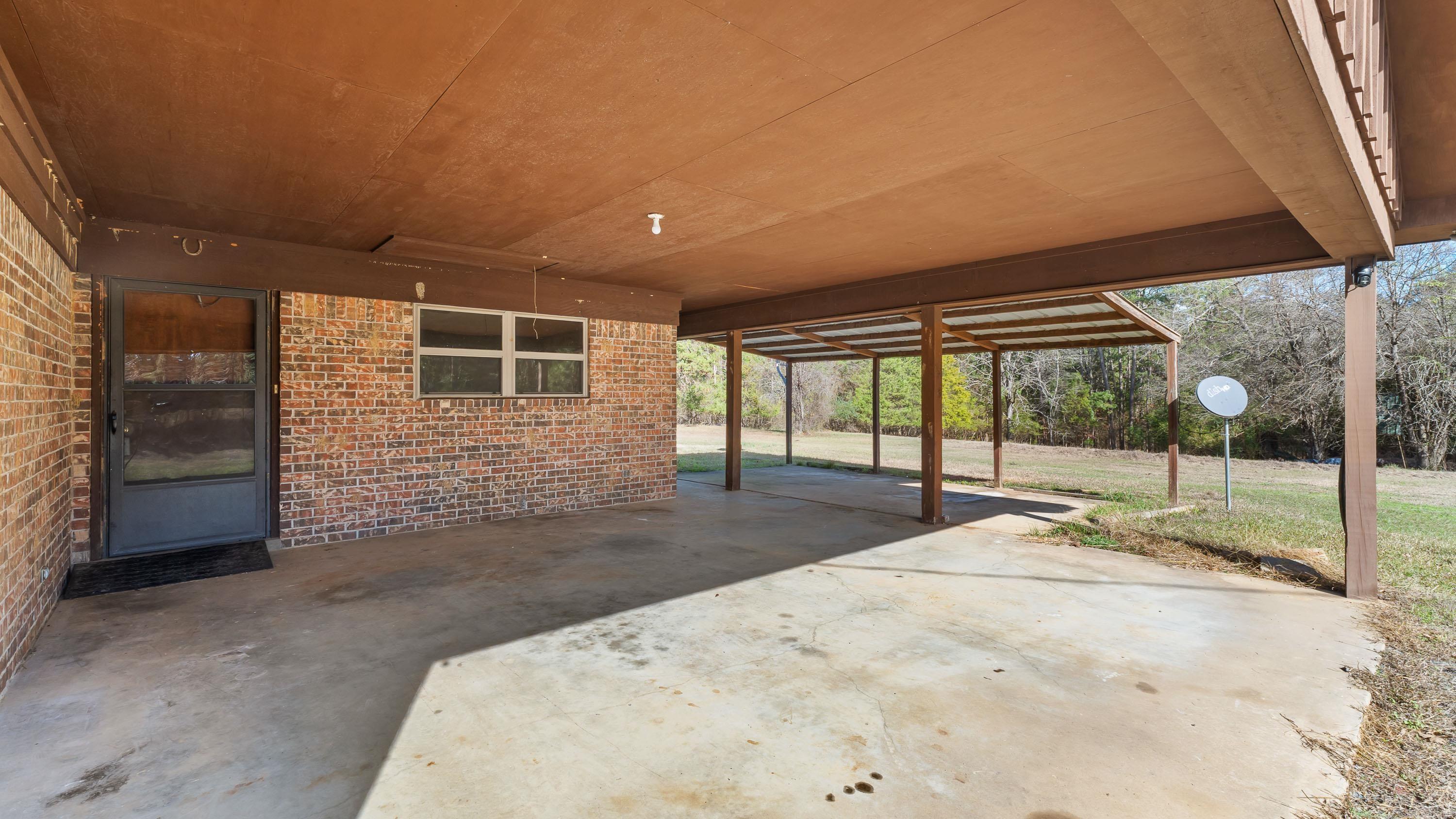 19506 FM 1841  Atlanta, TX