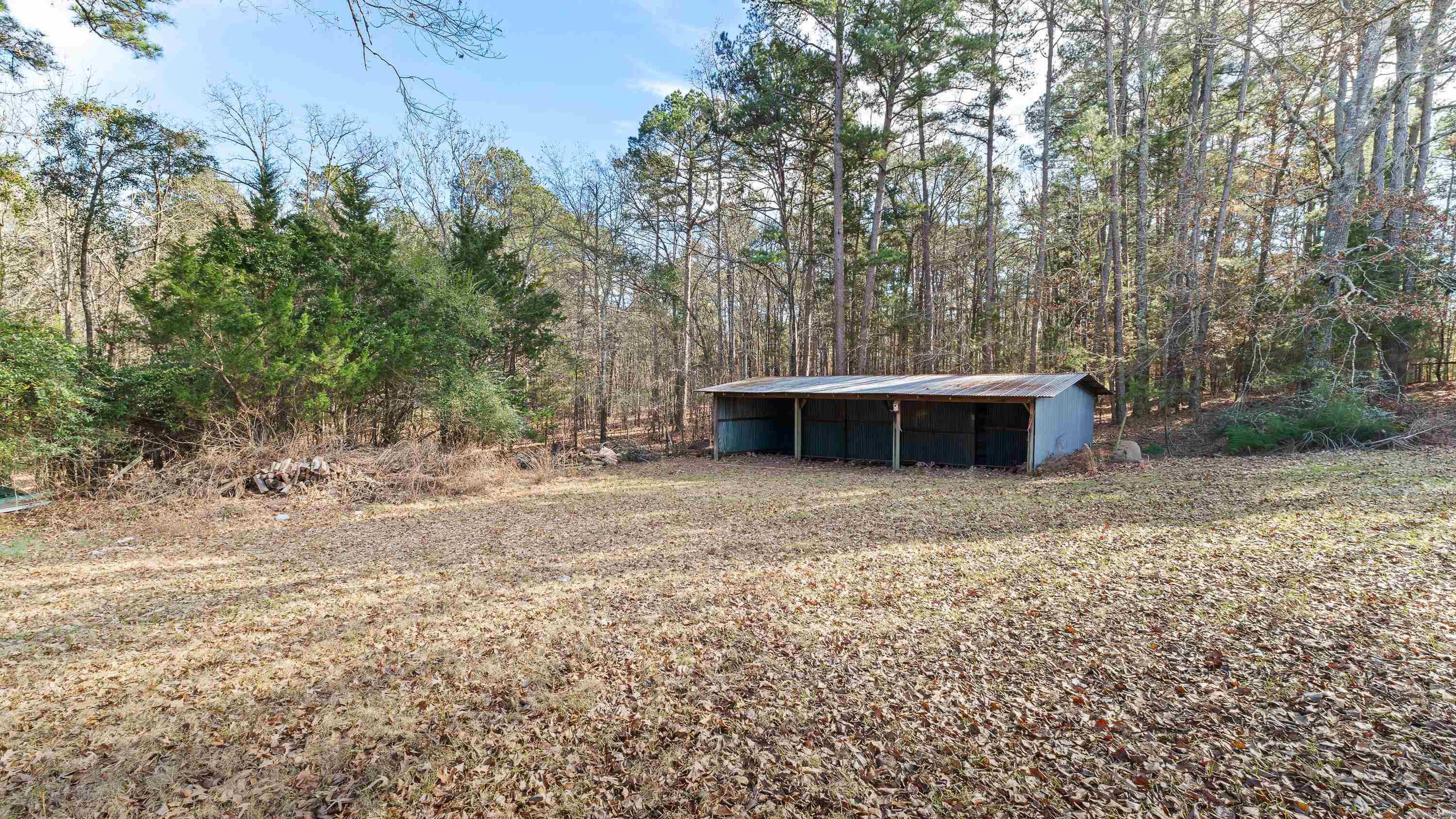 19506 FM 1841  Atlanta, TX