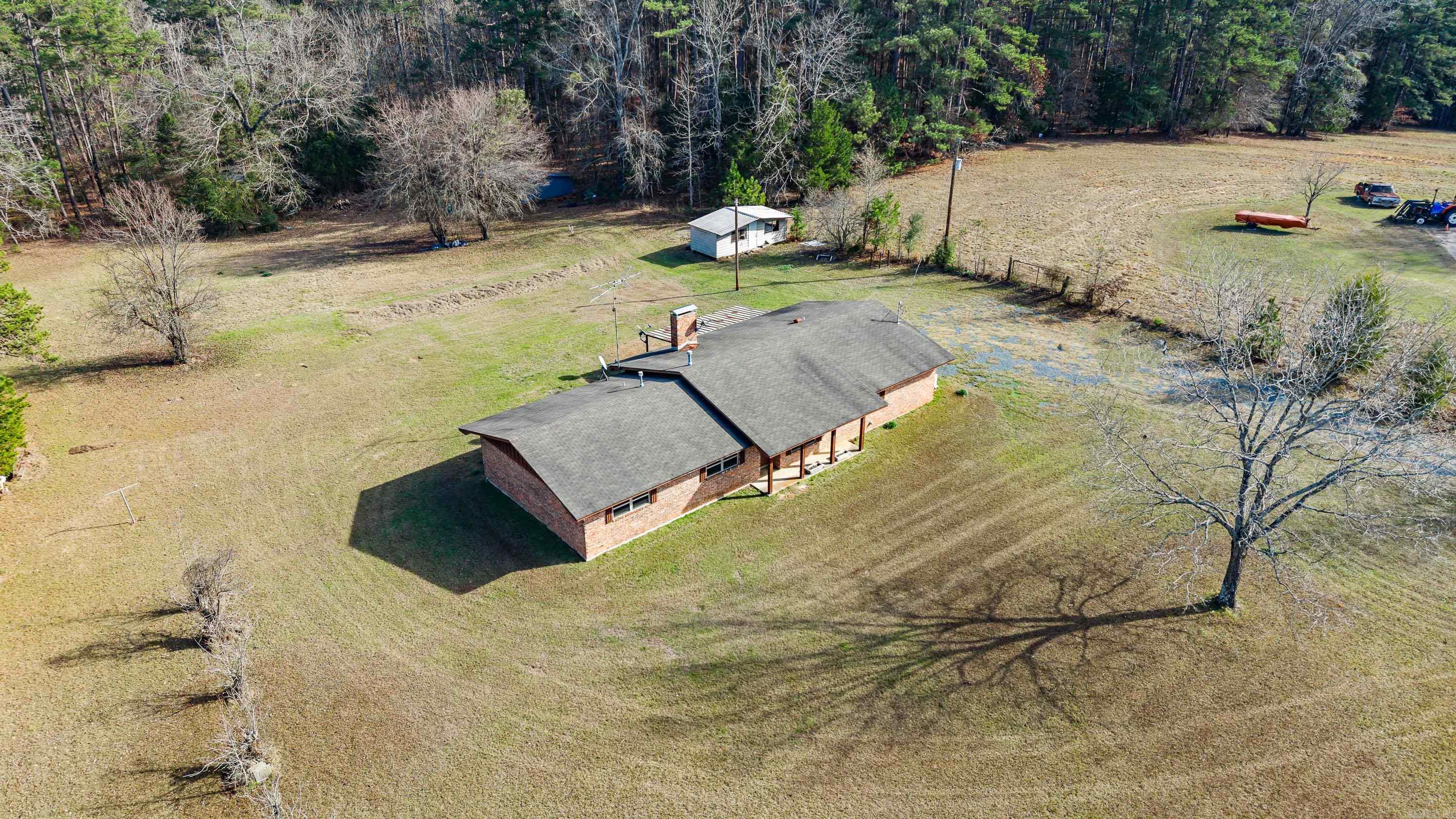 19506 FM 1841  Atlanta, TX