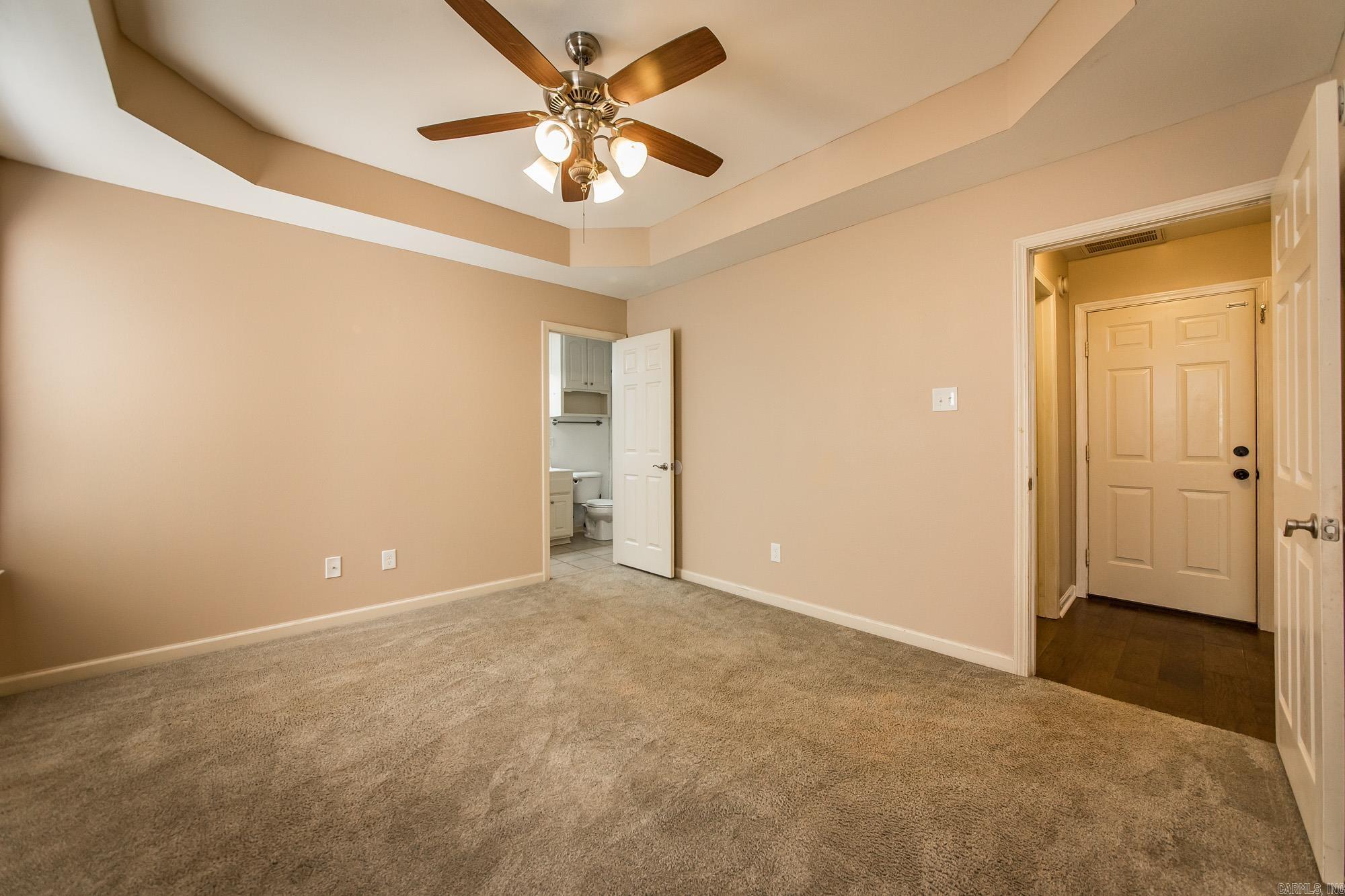 143 Weathering  Austin, AR