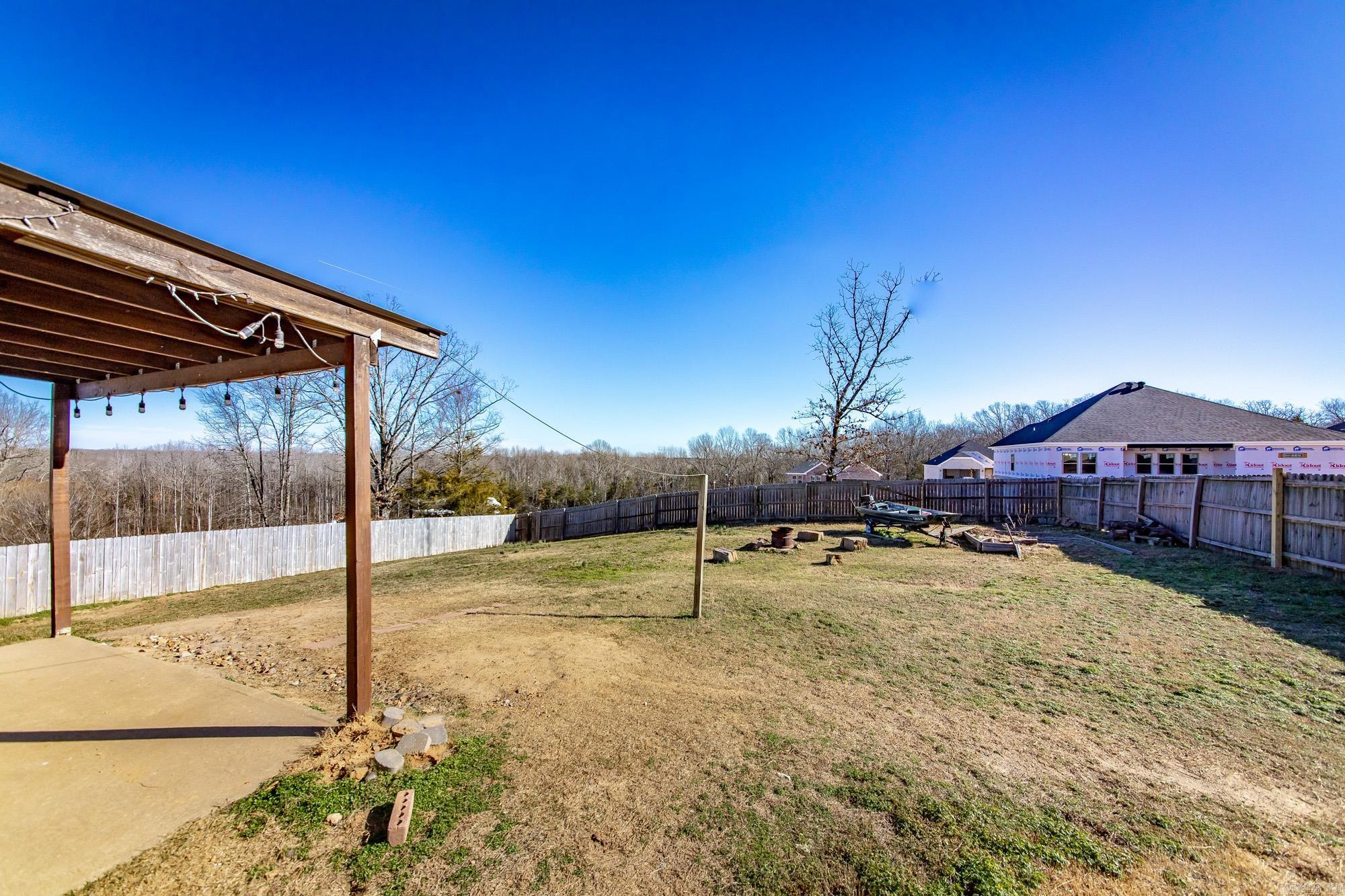 143 Weathering  Austin, AR