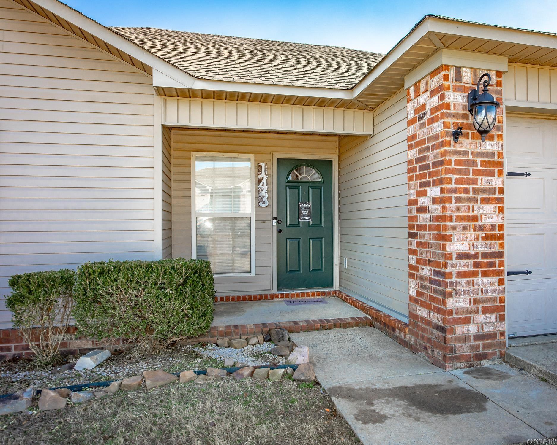 143 Weathering  Austin, AR