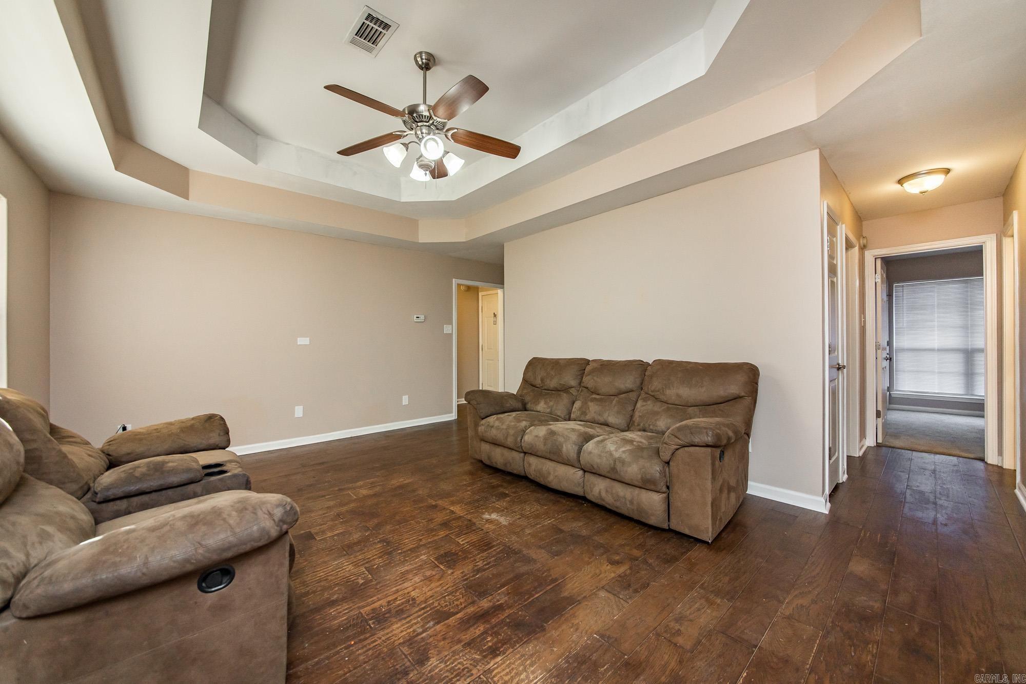 143 Weathering  Austin, AR