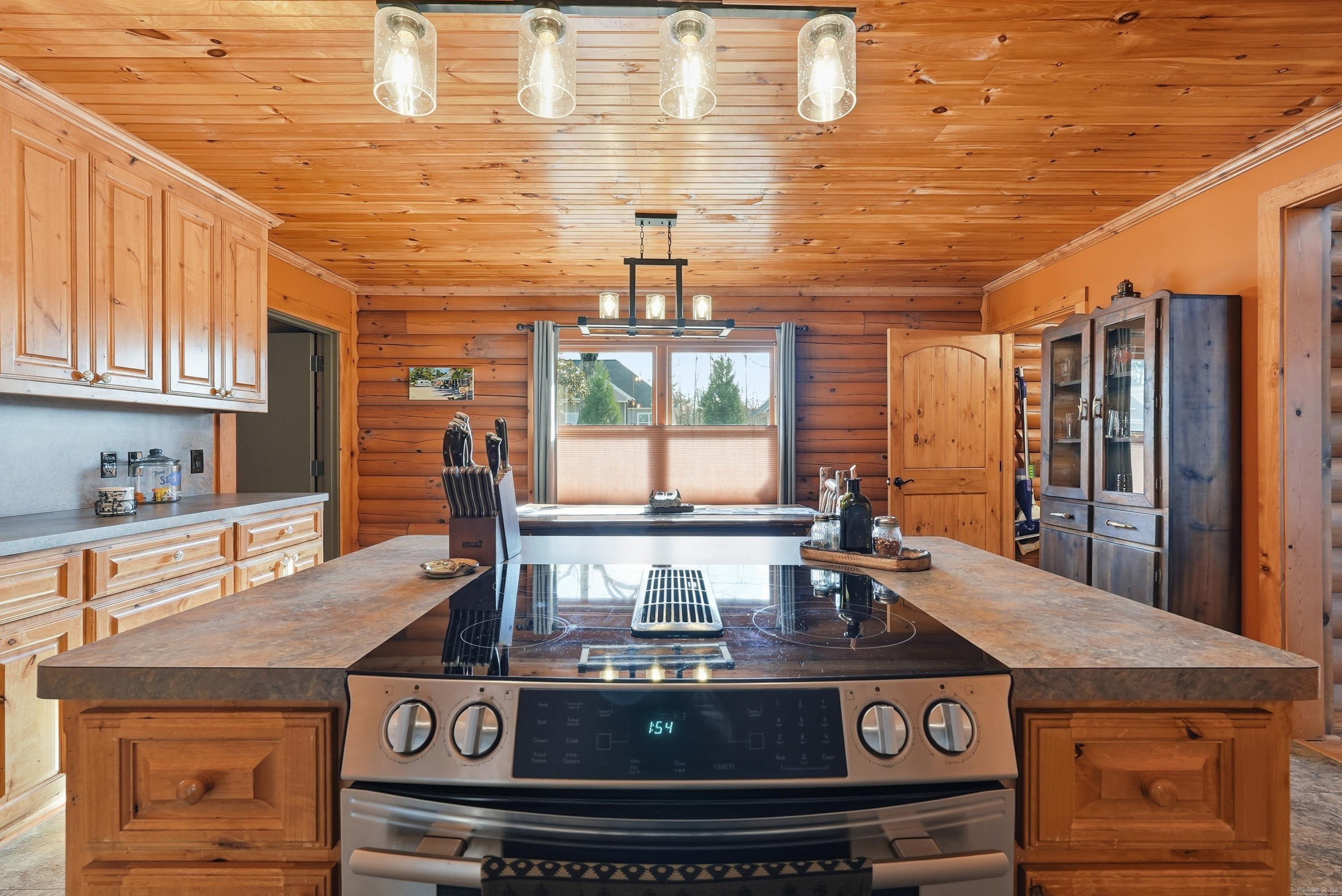 125 Luek Lane  Hot Springs, AR