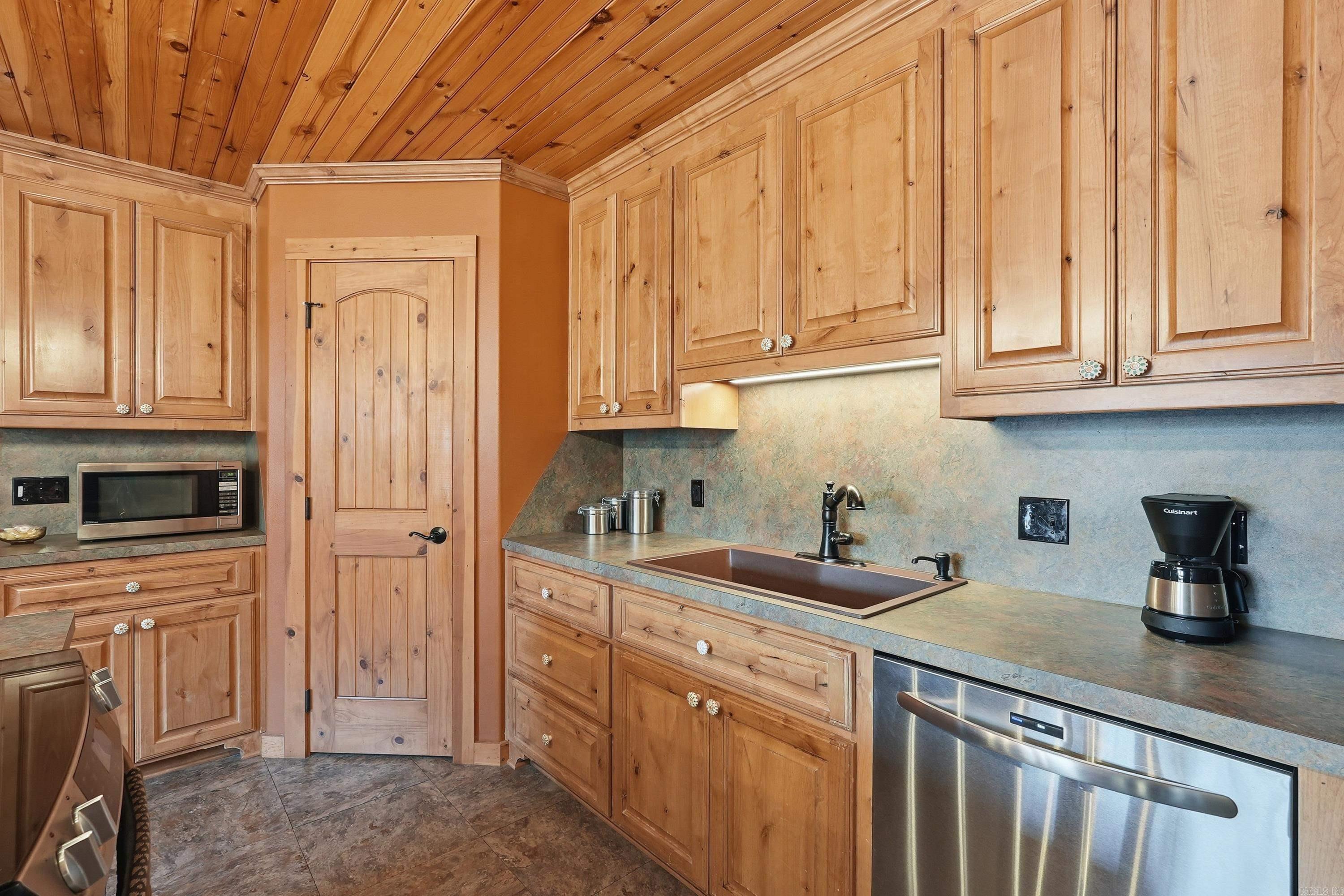 125 Luek Lane  Hot Springs, AR