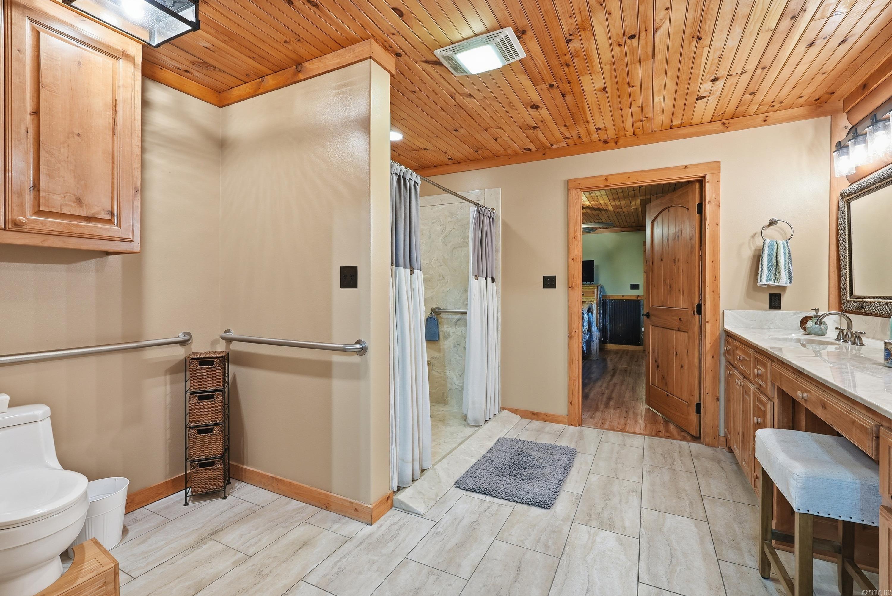 125 Luek Lane  Hot Springs, AR