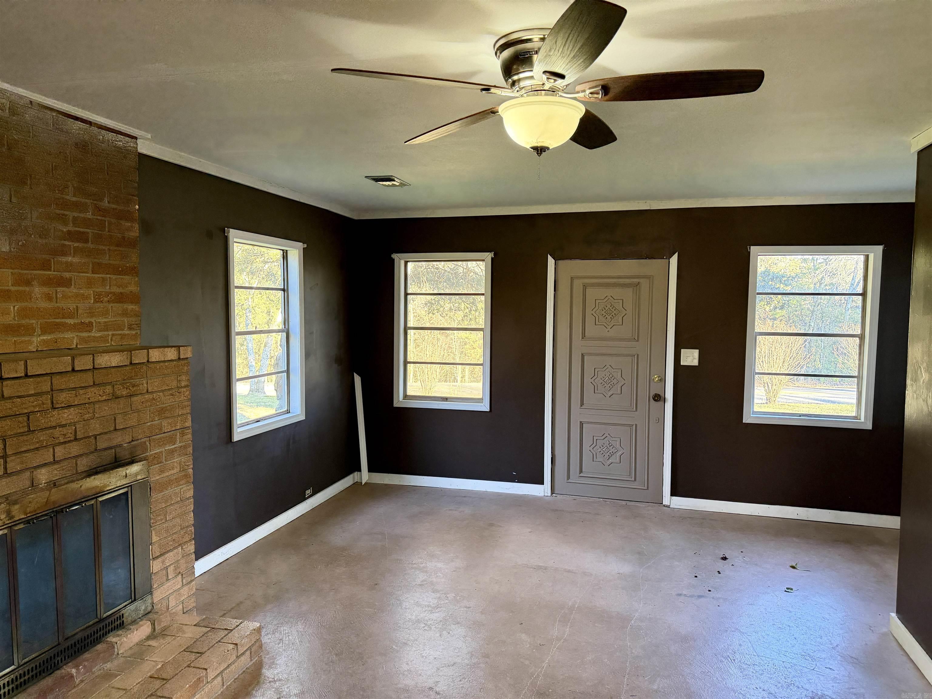 1128 County Road 3291  Clarksville, AR