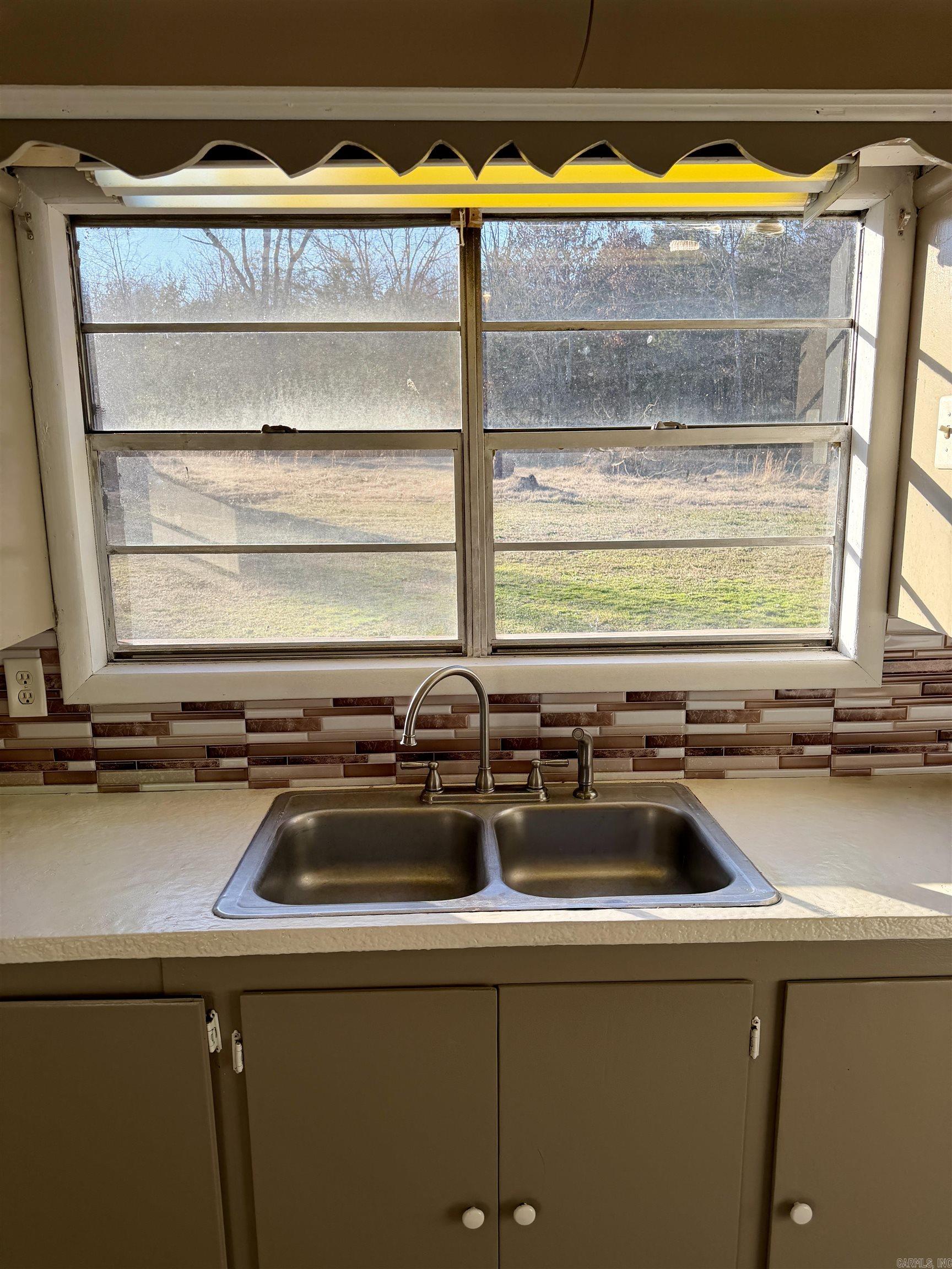 1128 County Road 3291  Clarksville, AR