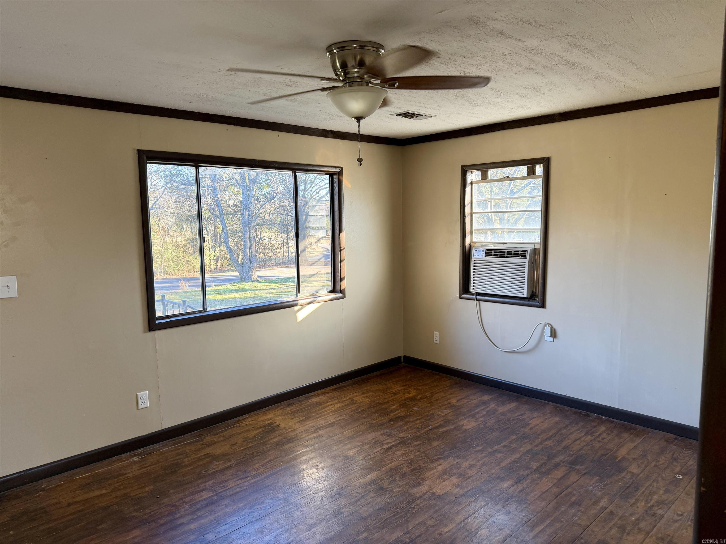 1128 County Road 3291  Clarksville, AR