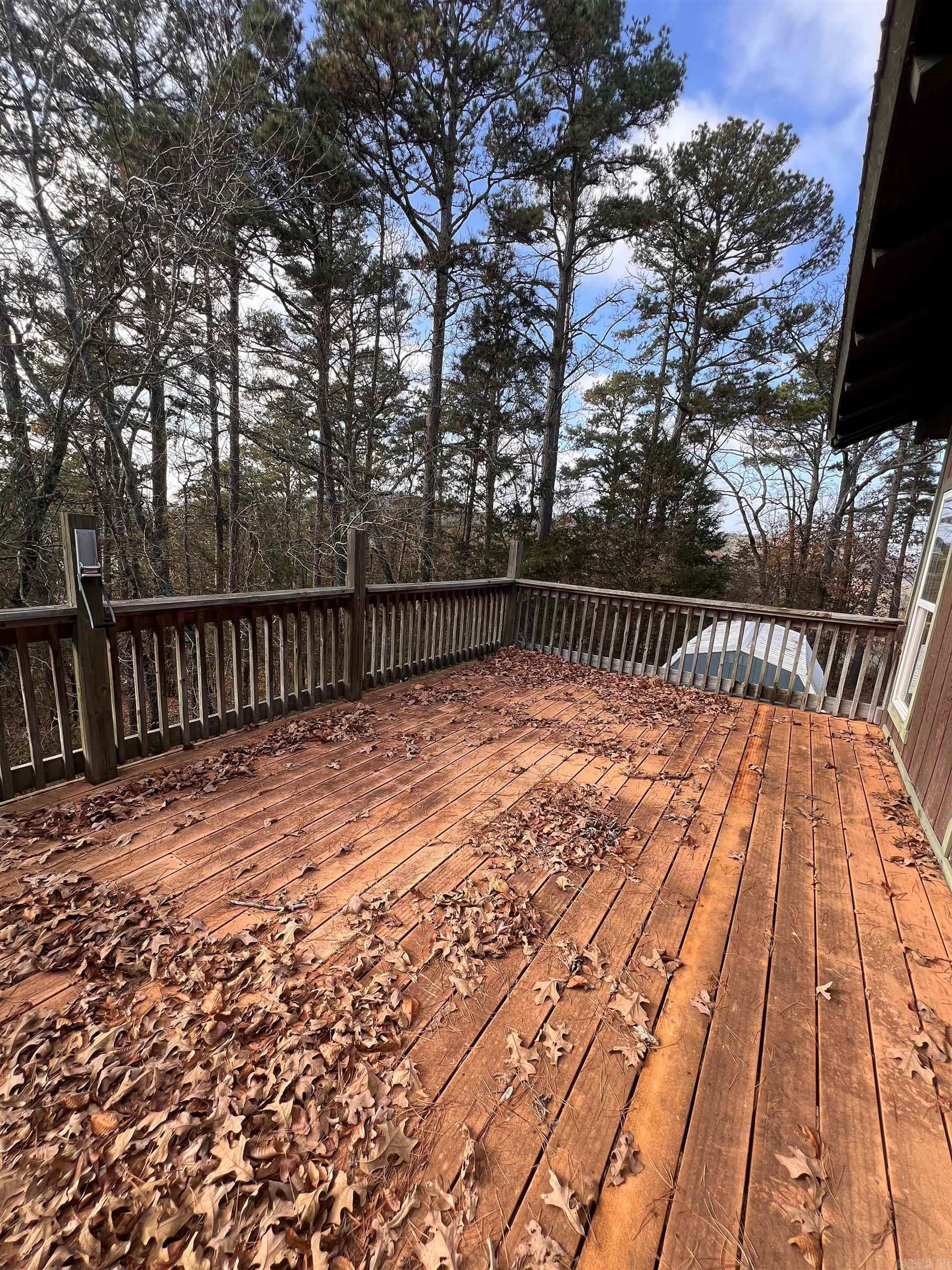 589 PR 2721  London, AR