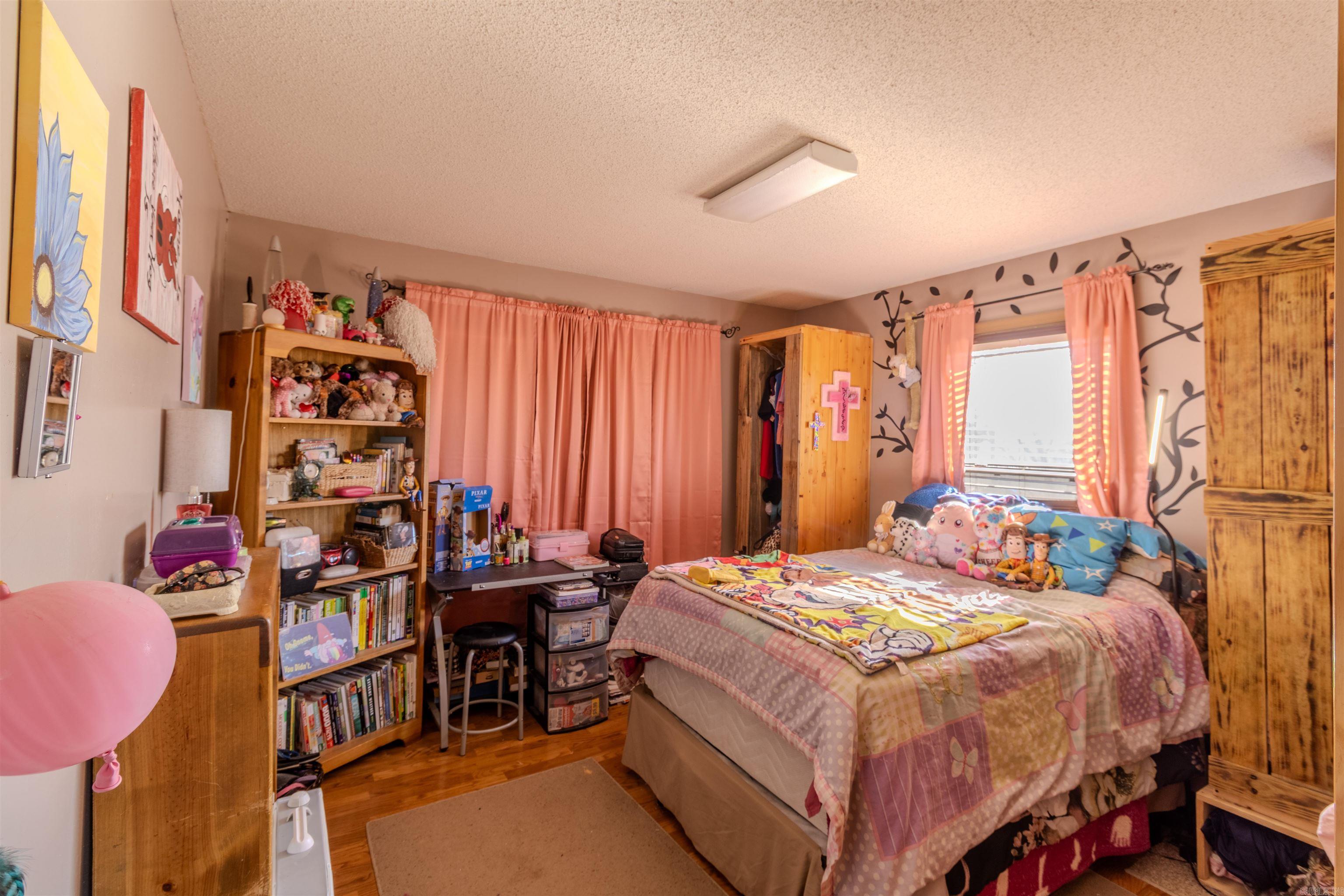 700 N Hillcrest St  Clarksville, AR