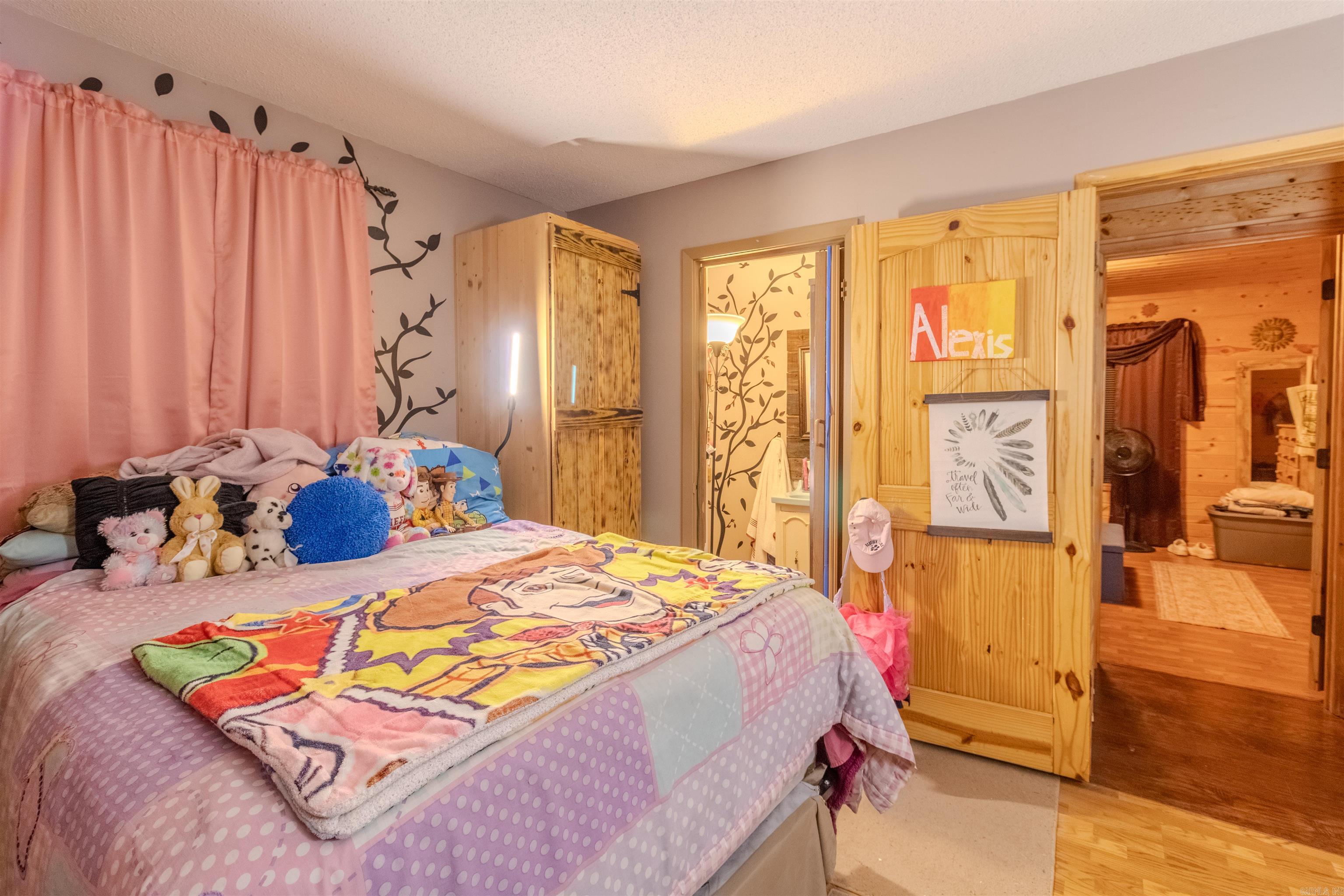 700 N Hillcrest St  Clarksville, AR