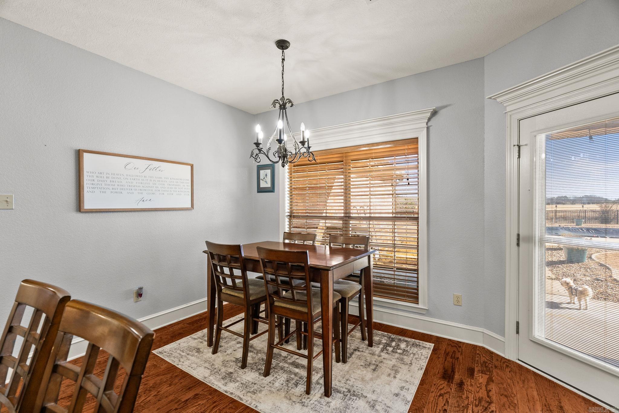 4 Friendly  Greenbrier, AR