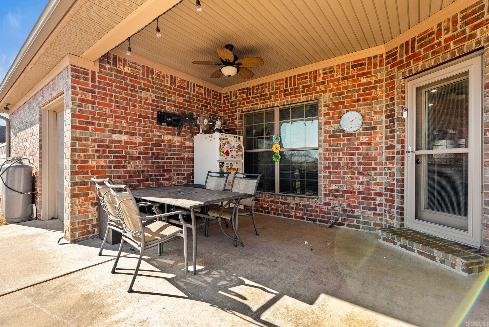 4 Friendly  Greenbrier, AR