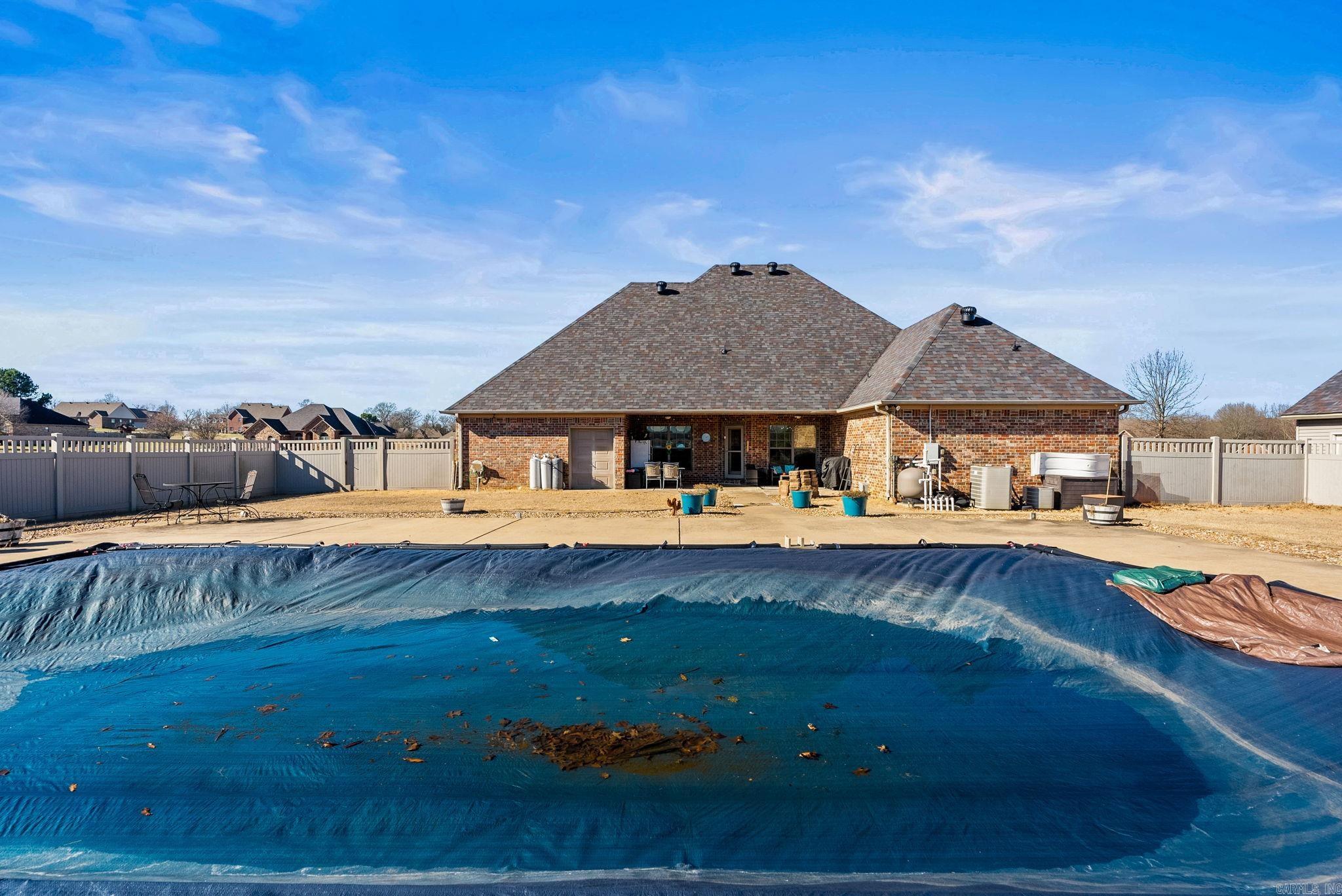 4 Friendly  Greenbrier, AR