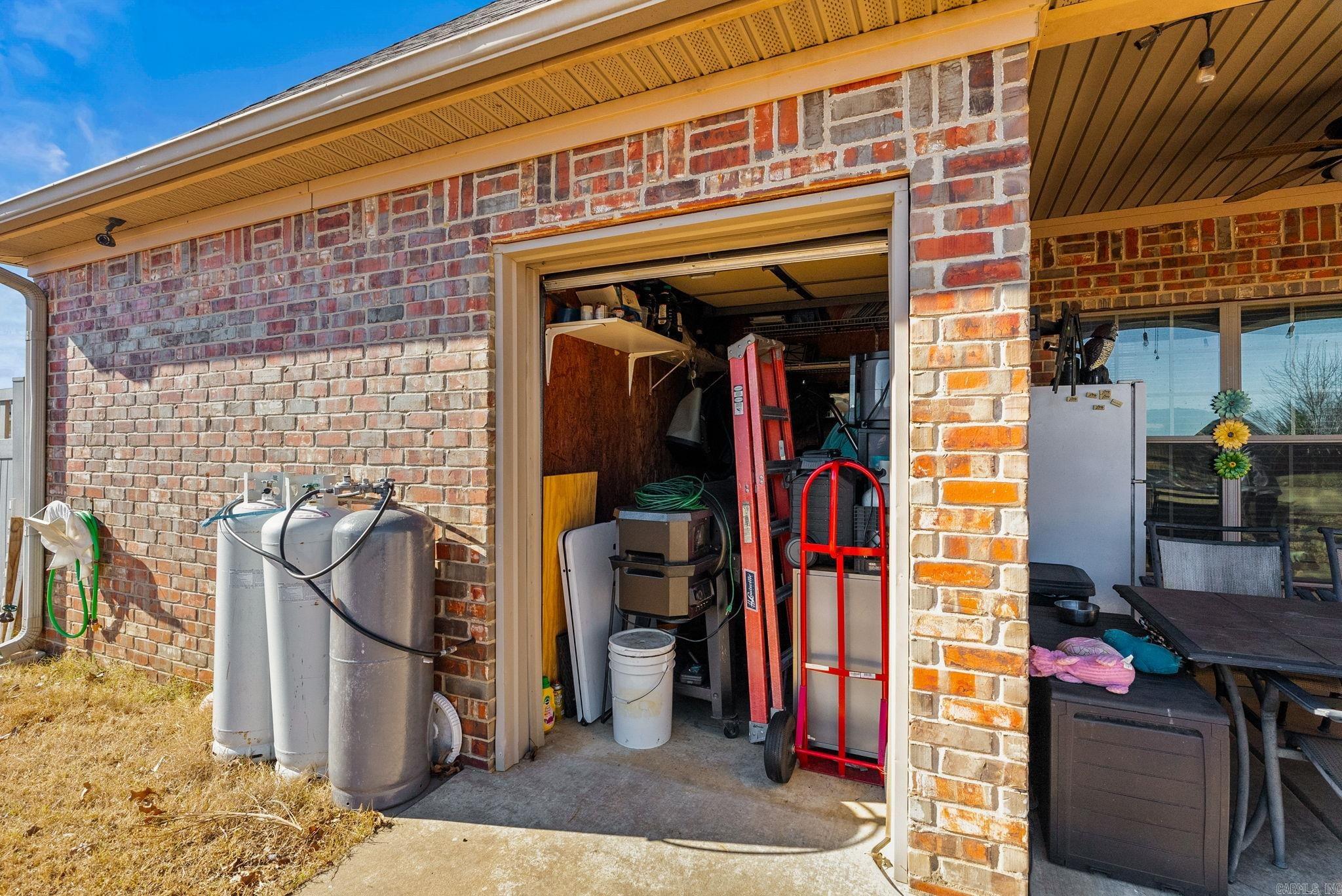 4 Friendly  Greenbrier, AR