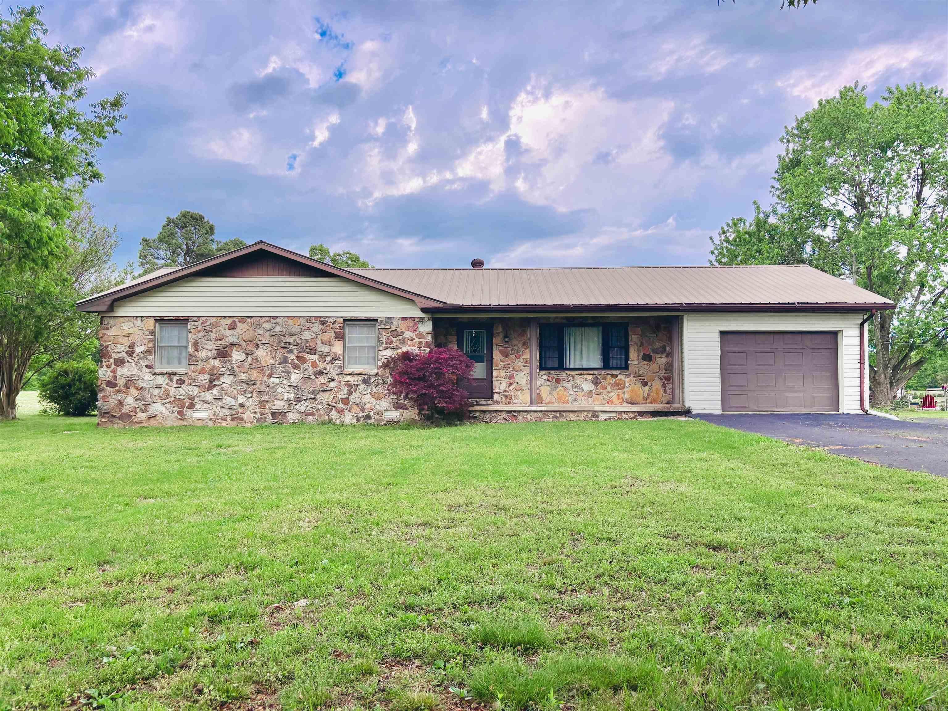 5005 Highway 90 Pocahontas, AR 72455