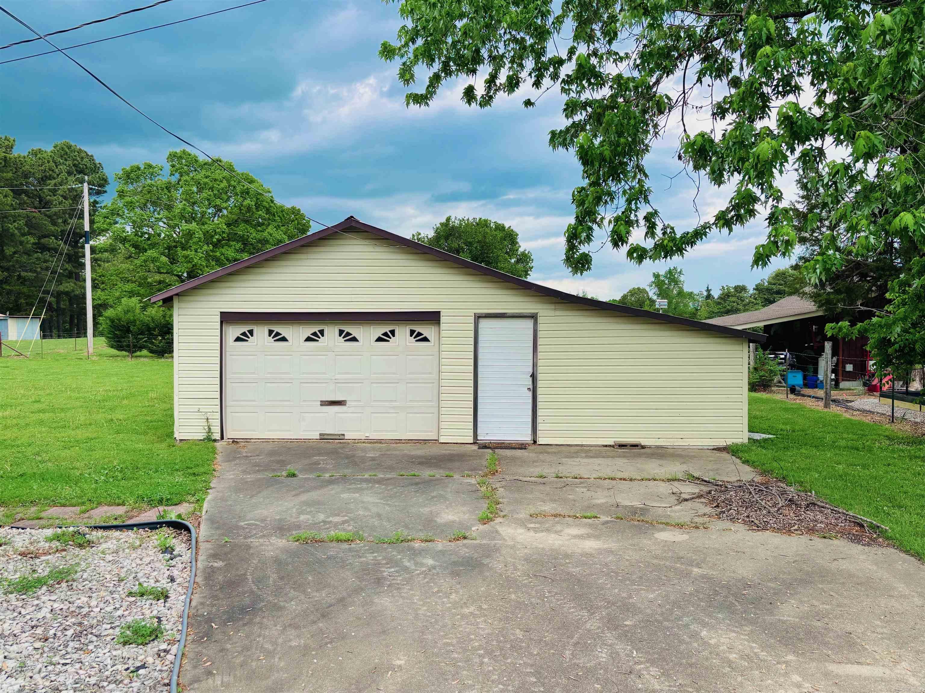 5005 Highway 90 Pocahontas, AR 72455