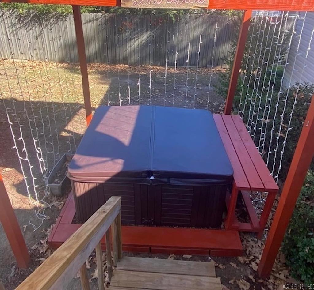 301 Birch  Mount Ida, AR