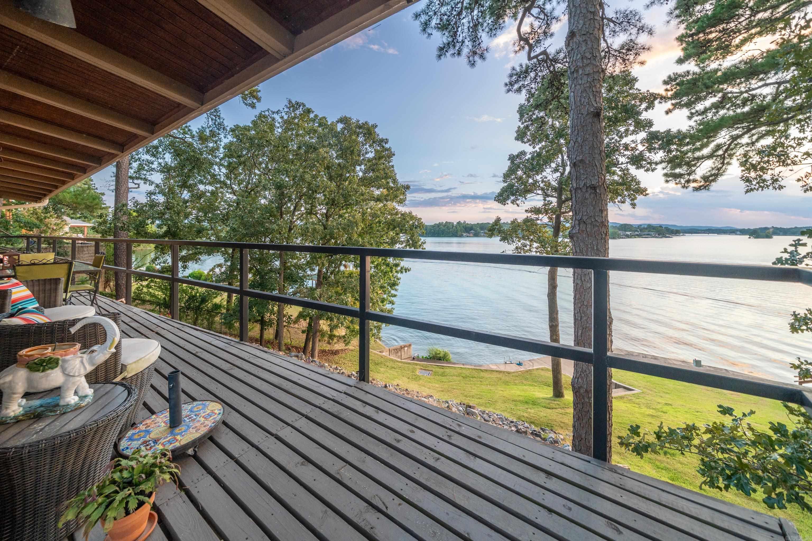 820 Lakeland Pt  Hot Springs, AR