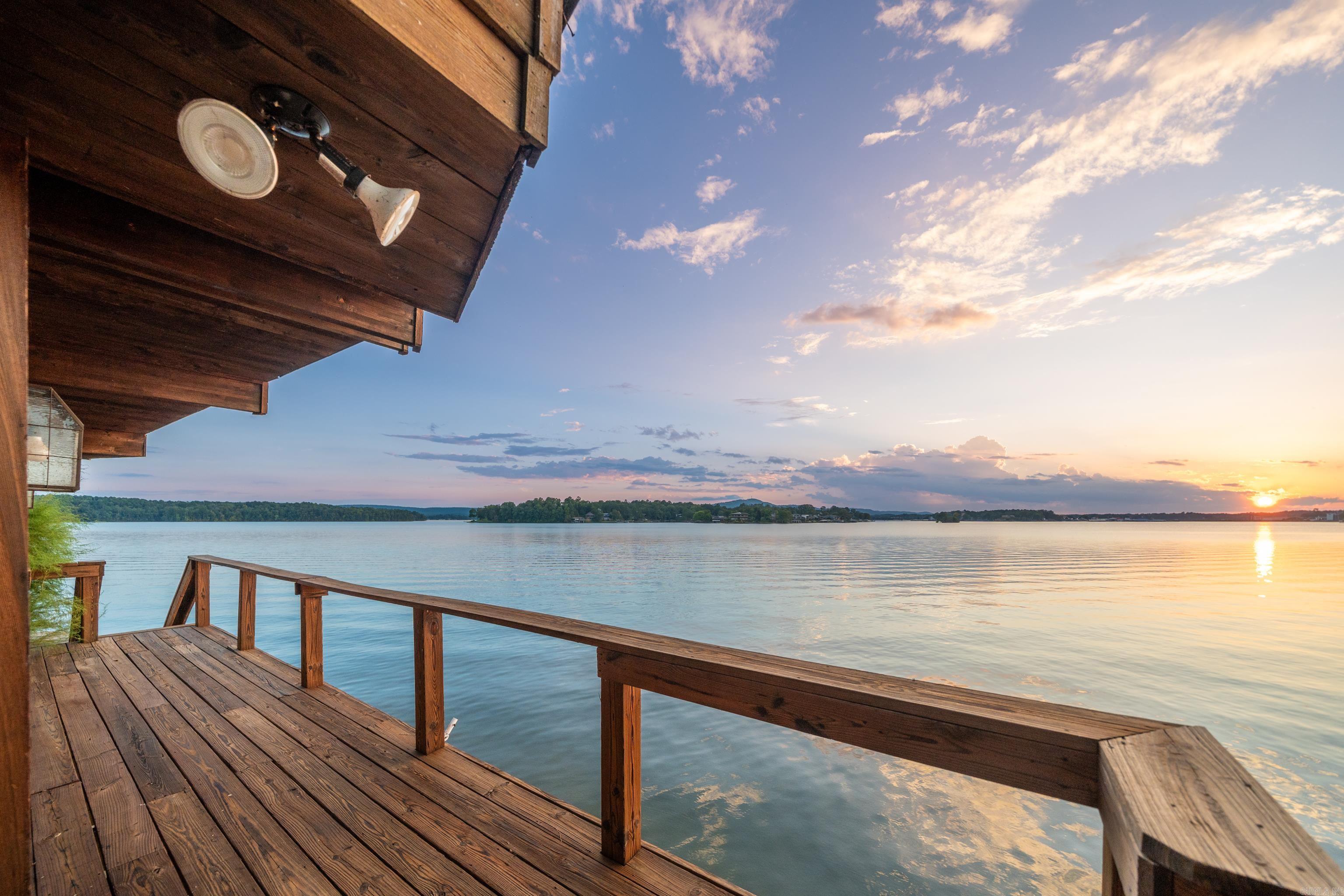 820 Lakeland Pt  Hot Springs, AR