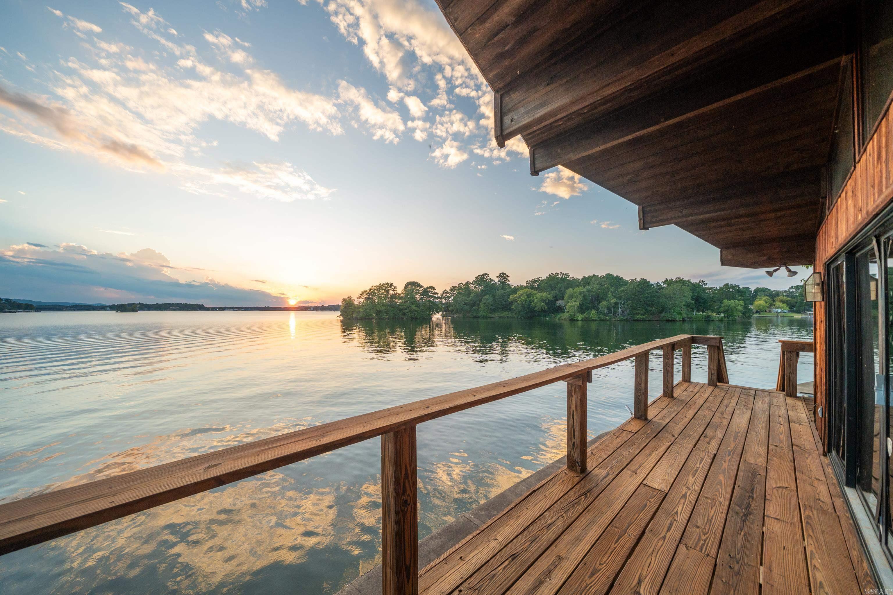 820 Lakeland Pt  Hot Springs, AR